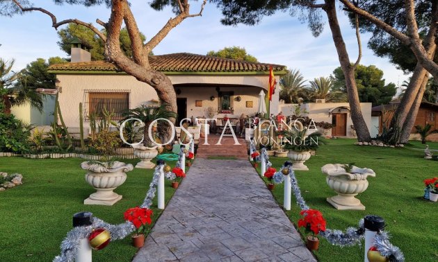 Villa - Revente -
            Orihuela Costa - MM-98622