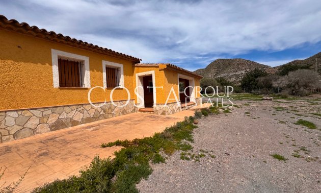 Villa - Revente -
            San Javier - RO-13018