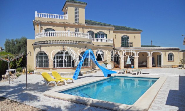 Villa - Revente - Torrevieja - El Chaparral