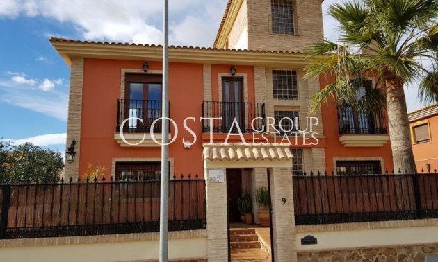 Villa - Revente - Torrevieja - Torrevieja Centro