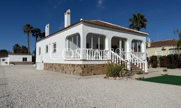 Villa - Wiederverkauf - Dolores - Dolores Centro