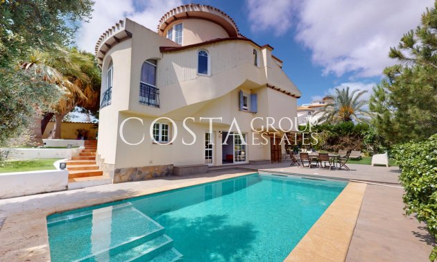 Villa - Wiederverkauf - Orihuela Costa - Las Filipinas