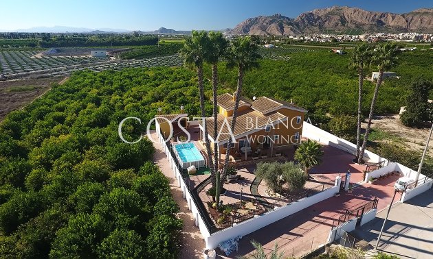 Villa - Wiederverkauf - Orihuela Costa - Orihuela