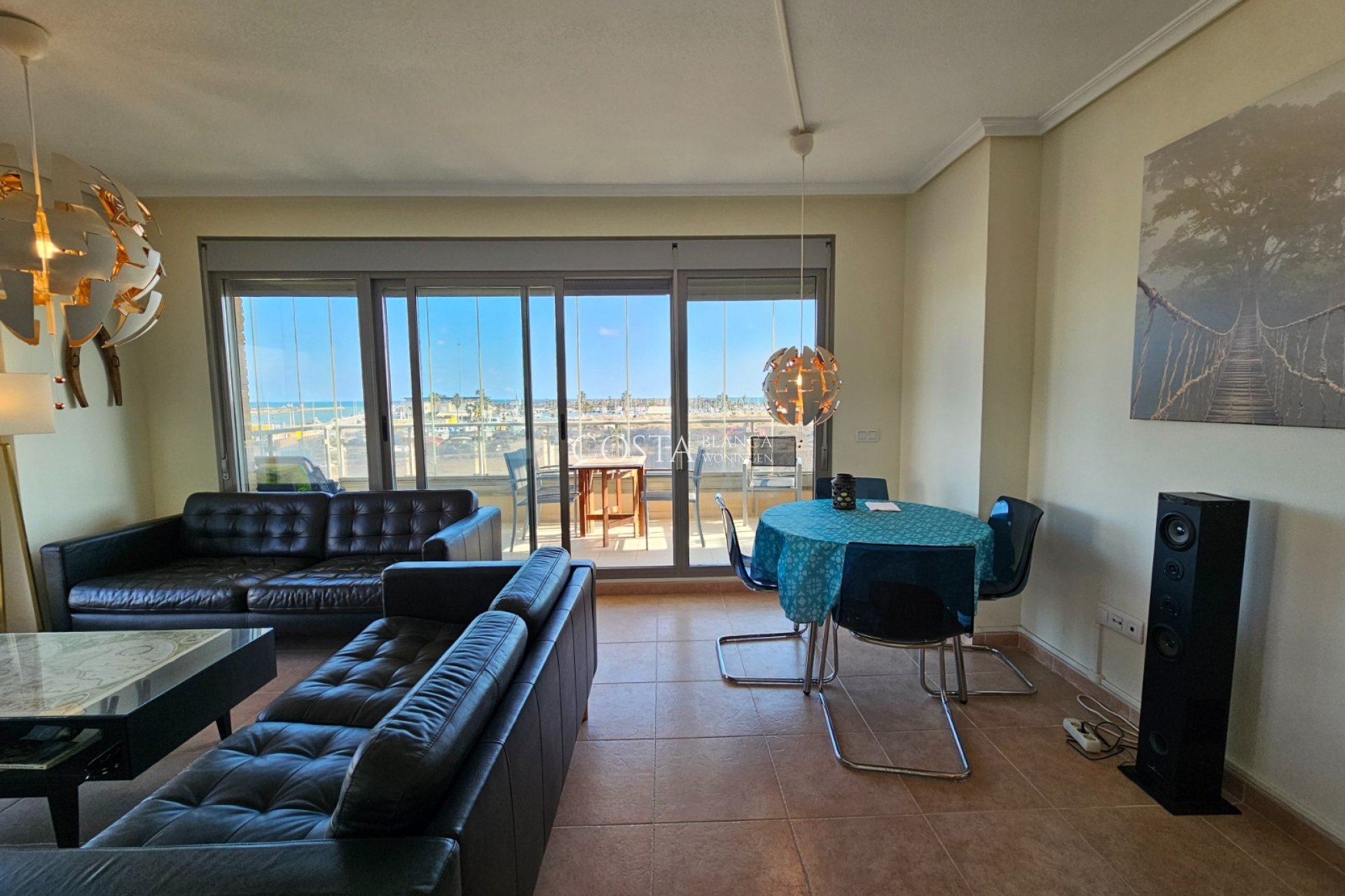Wiederverkauf - Apartment -
Guardamar del Segura
