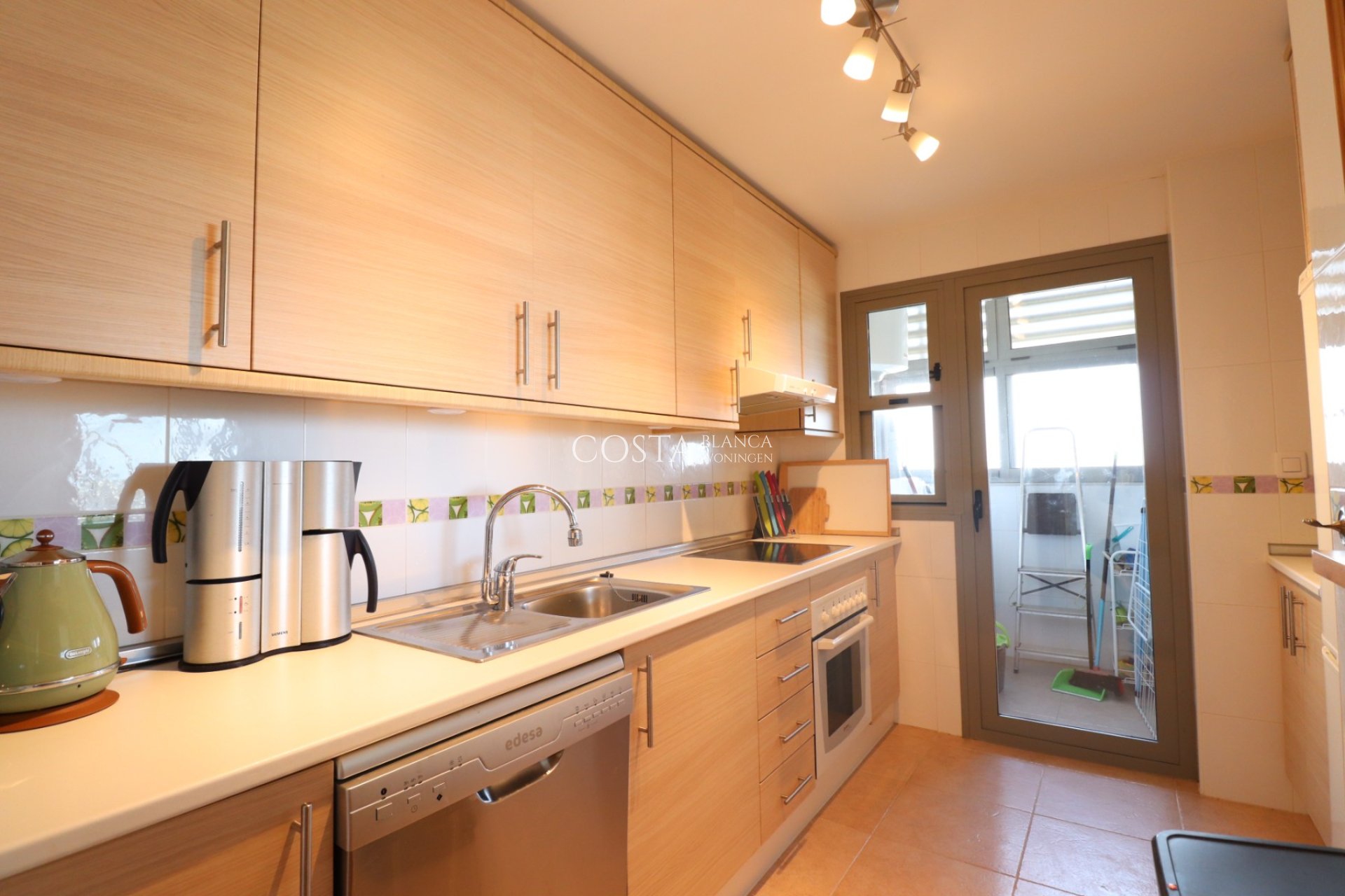 Wiederverkauf - Apartment -
Guardamar del Segura