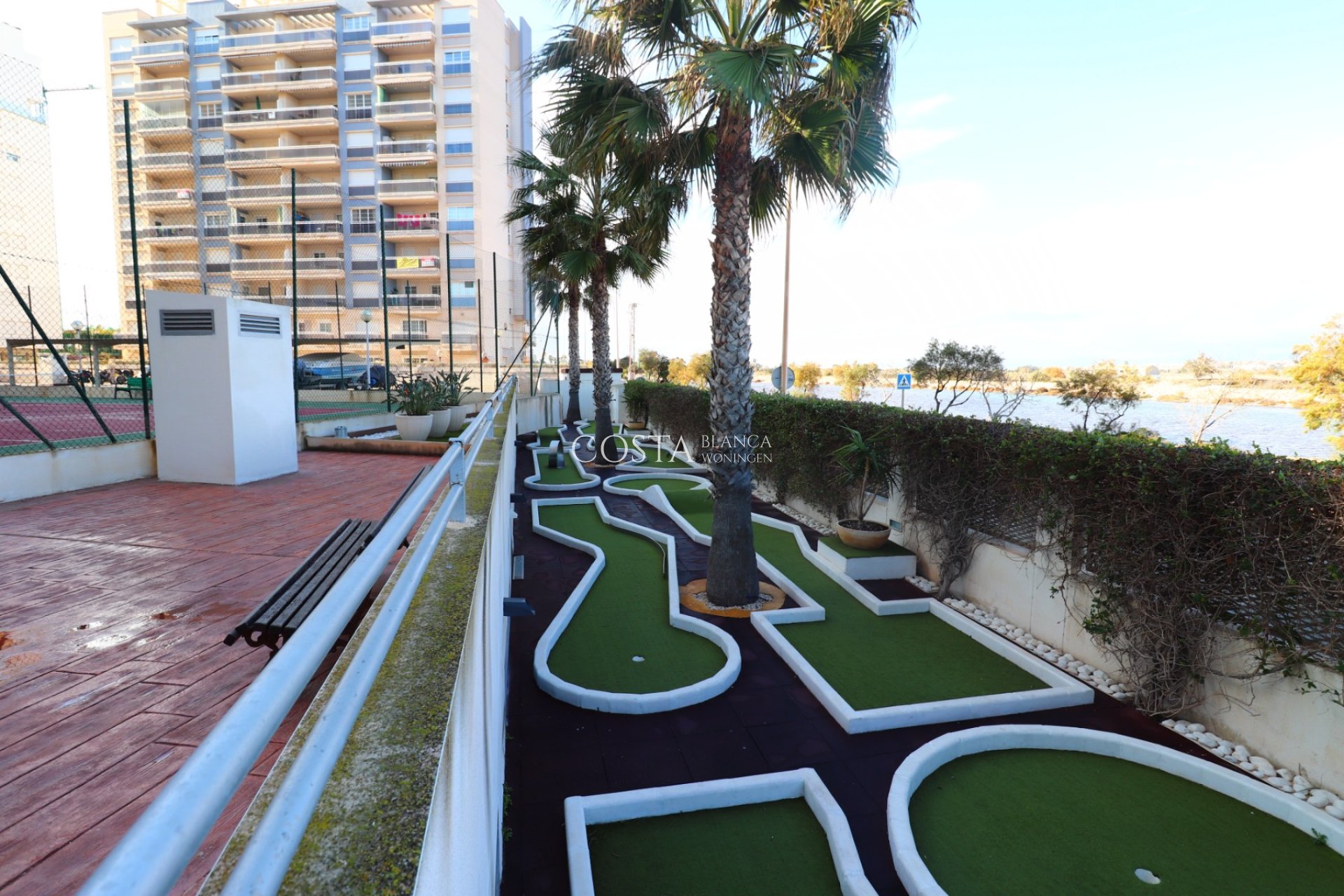 Wiederverkauf - Apartment -
Guardamar del Segura
