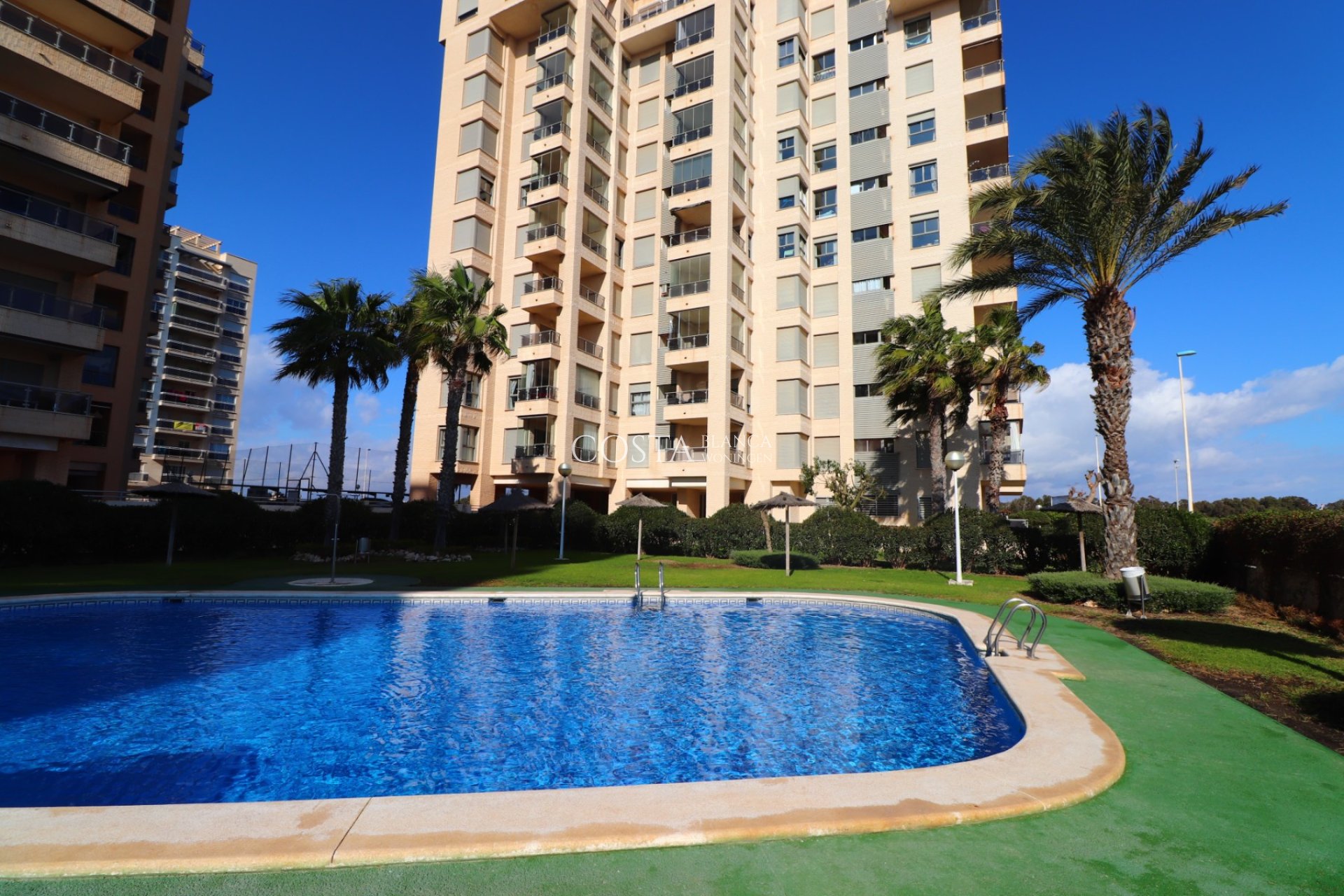 Wiederverkauf - Apartment -
Guardamar del Segura