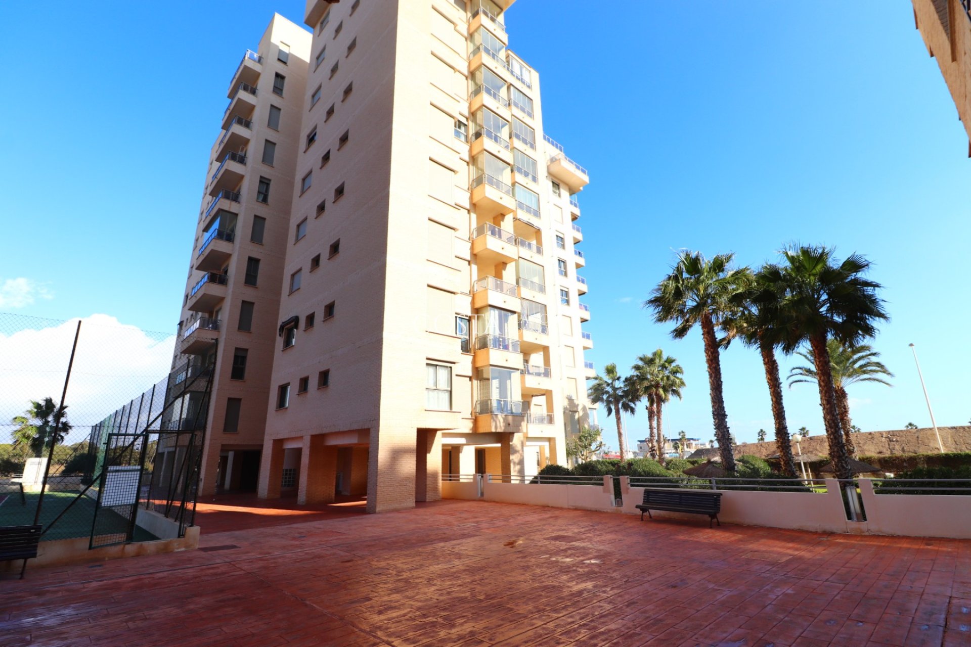 Wiederverkauf - Apartment -
Guardamar del Segura