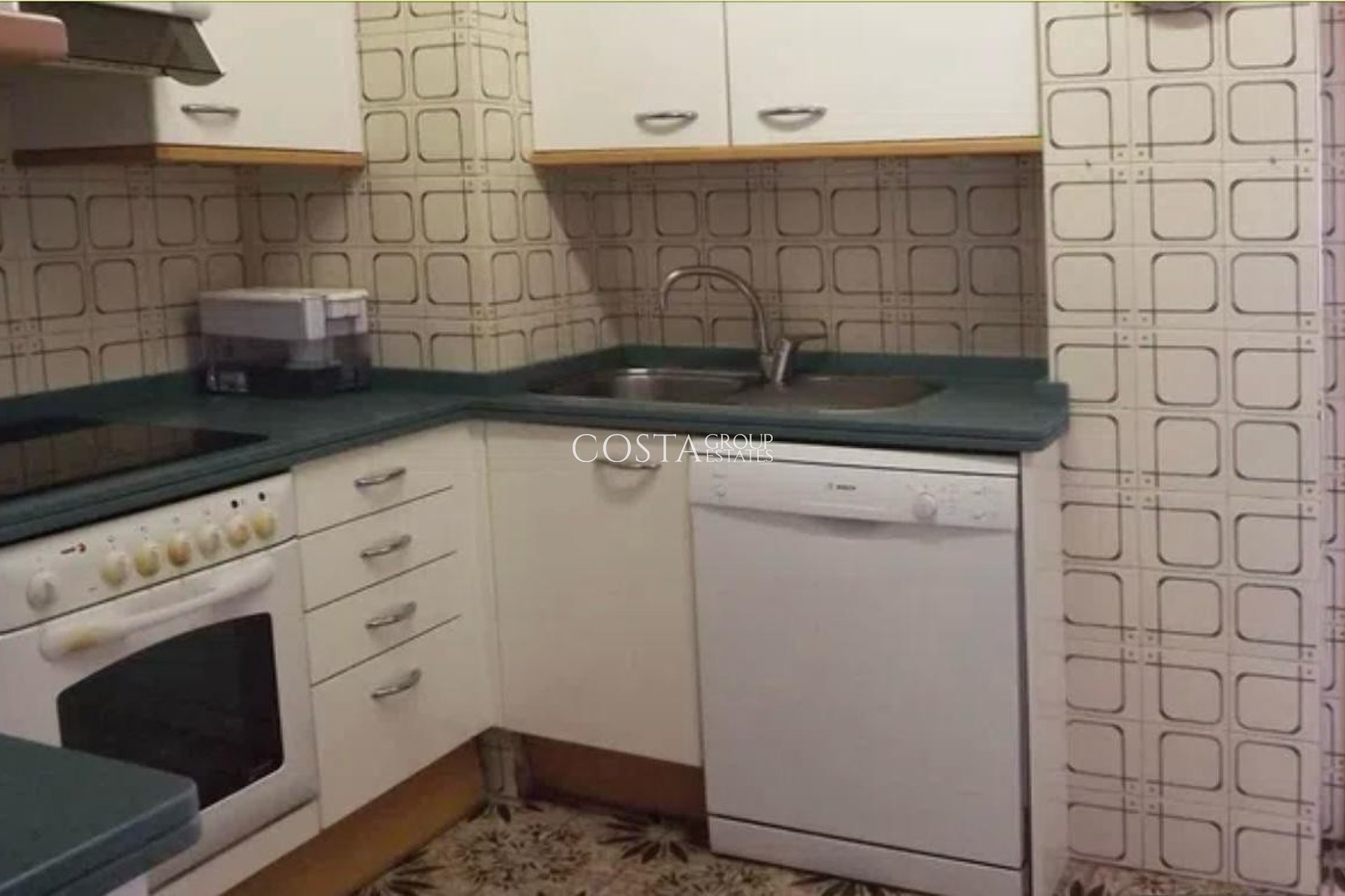 Wiederverkauf - Apartments -
Alicante - Alicante Centro