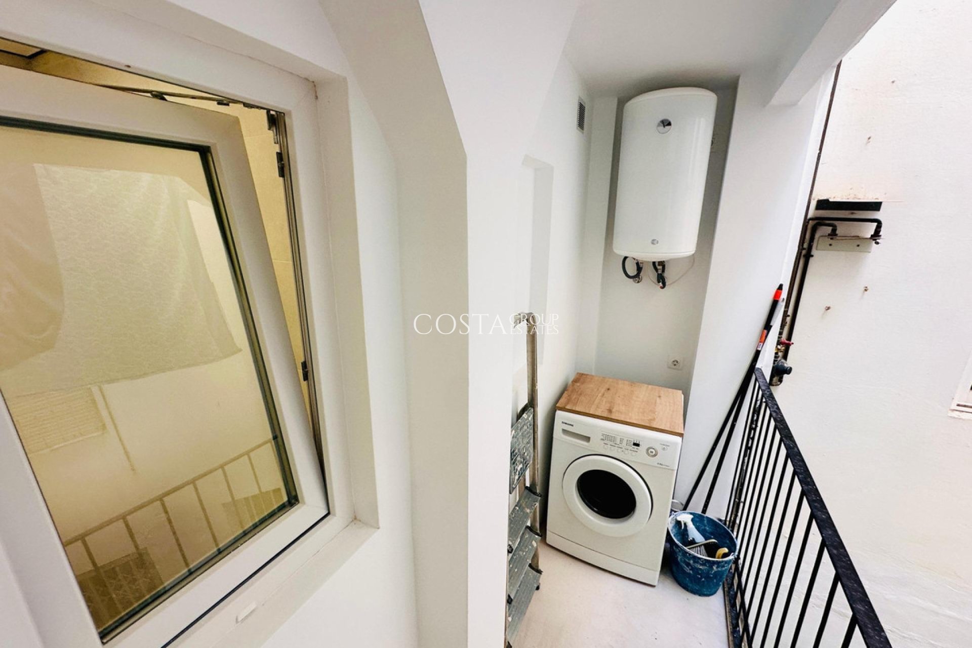 Wiederverkauf - Apartments -
Alicante - Alicante Centro