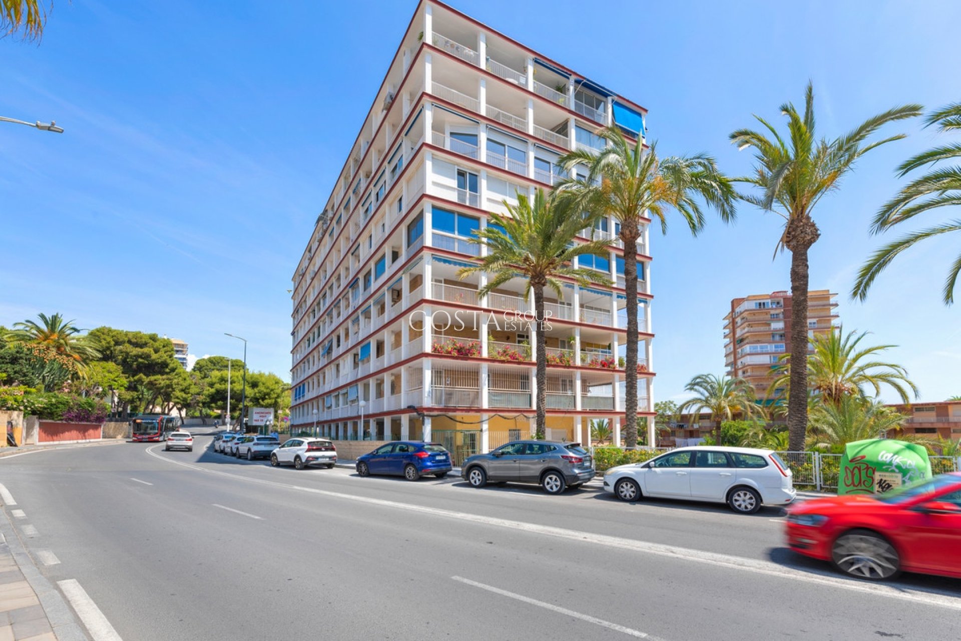 Wiederverkauf - Apartments -
Alicante - Alicante Centro