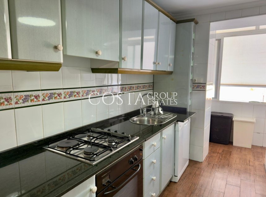 Wiederverkauf - Apartments -
Alicante - Alicante Centro