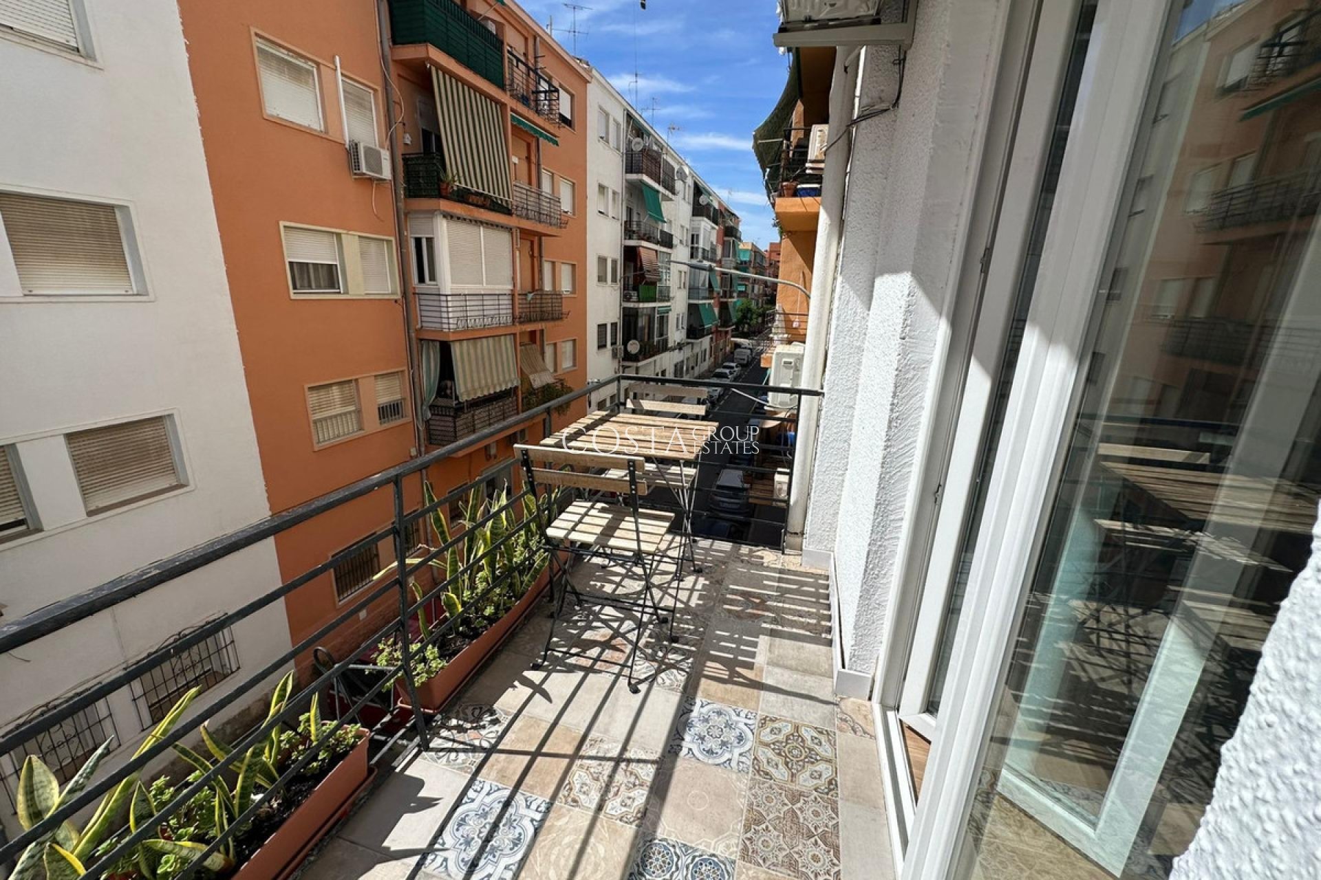 Wiederverkauf - Apartments -
Alicante - Alicante Centro