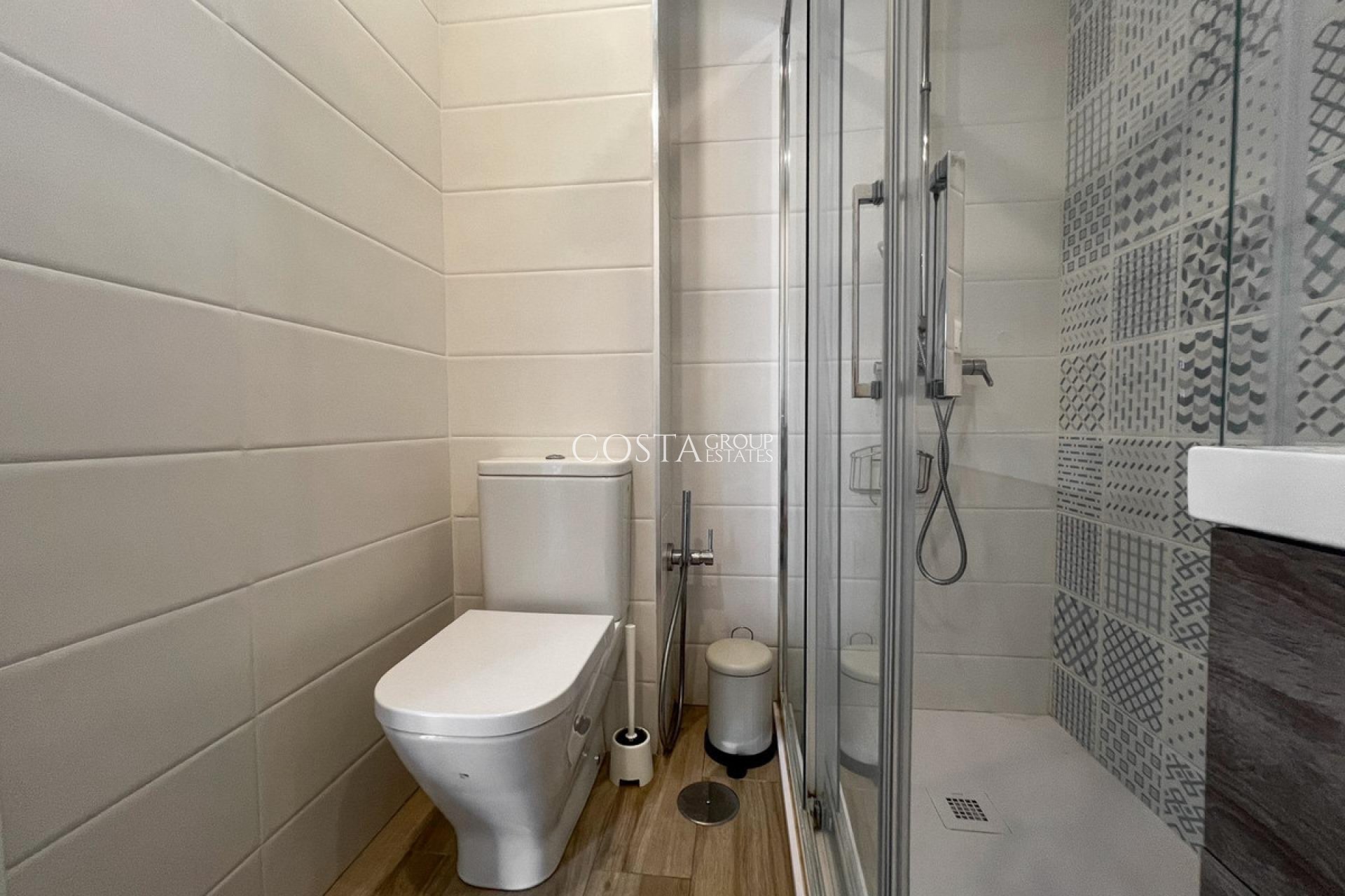 Wiederverkauf - Apartments -
Alicante - Alicante Centro