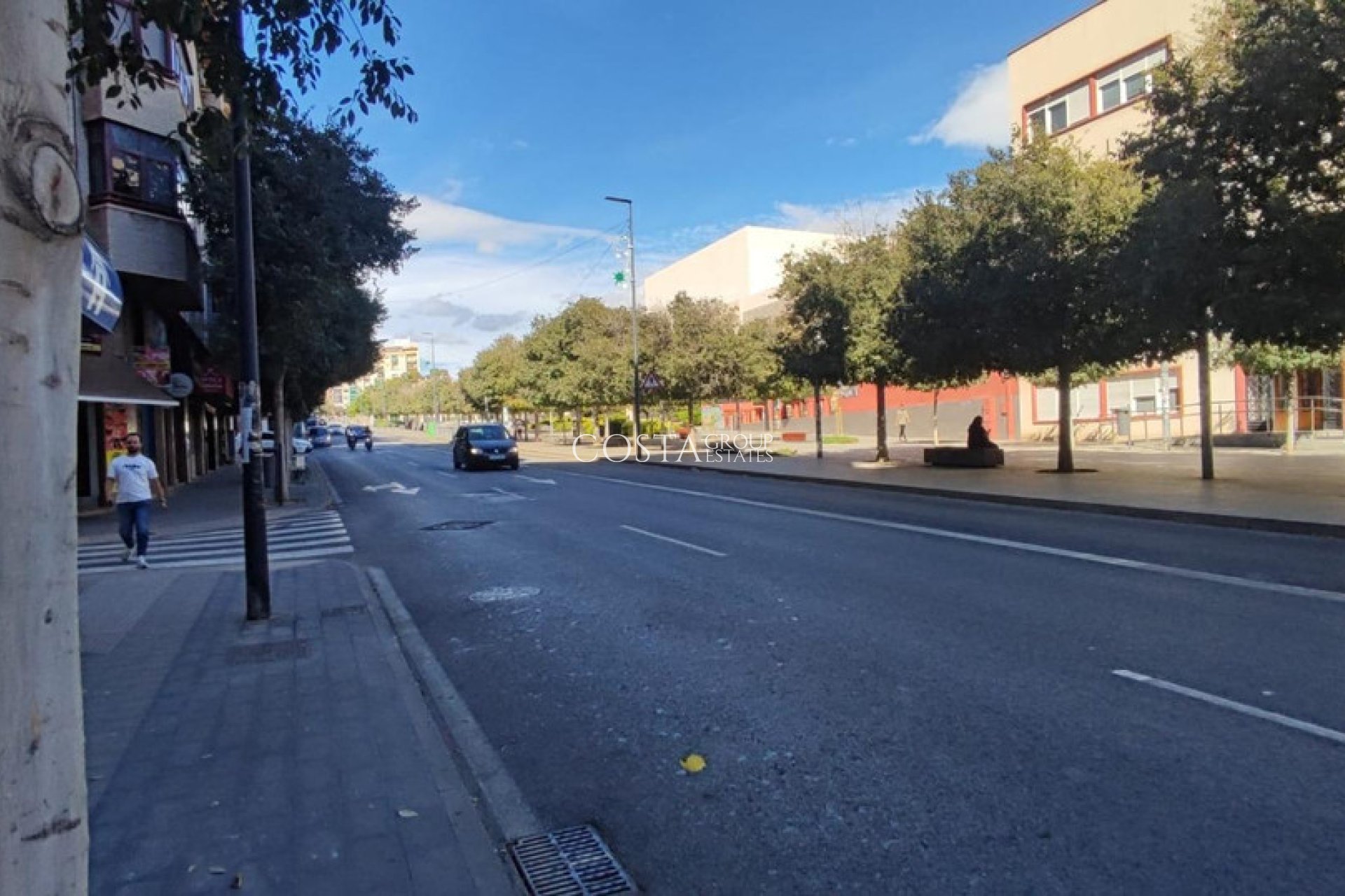 Wiederverkauf - Apartments -
Alicante - Alicante Centro