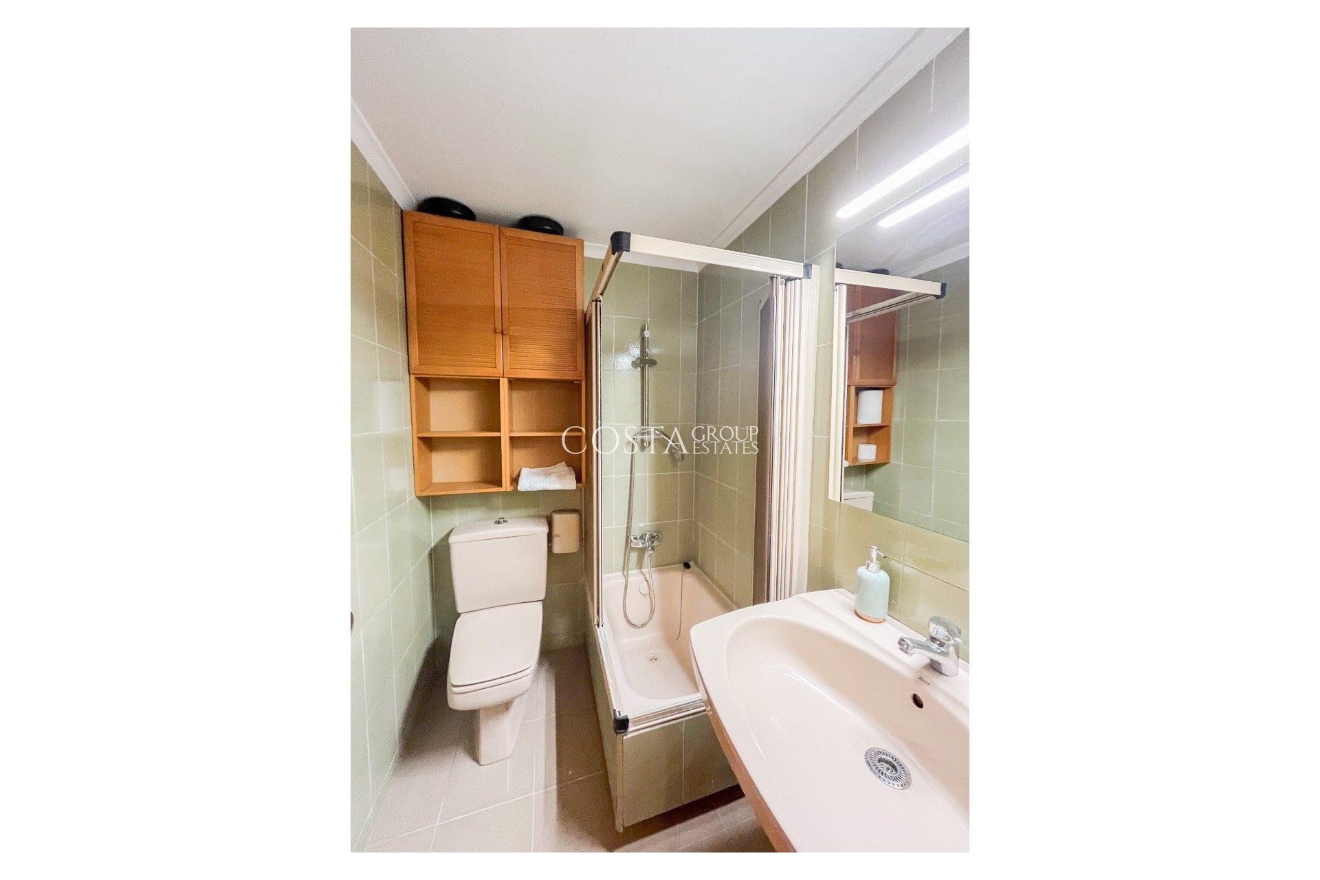 Wiederverkauf - Apartments -
Alicante - Alicante Centro