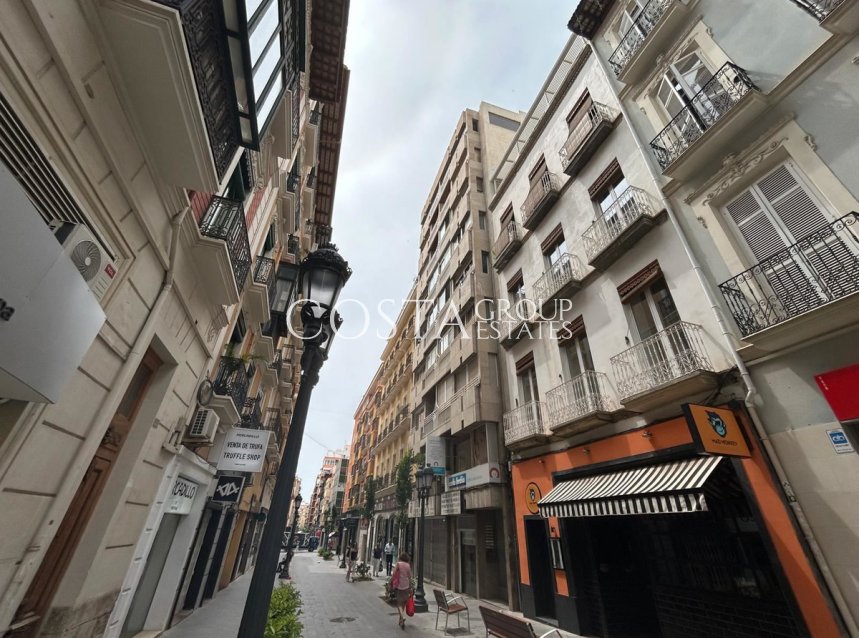 Wiederverkauf - Apartments -
Alicante City - Alicante City Centro