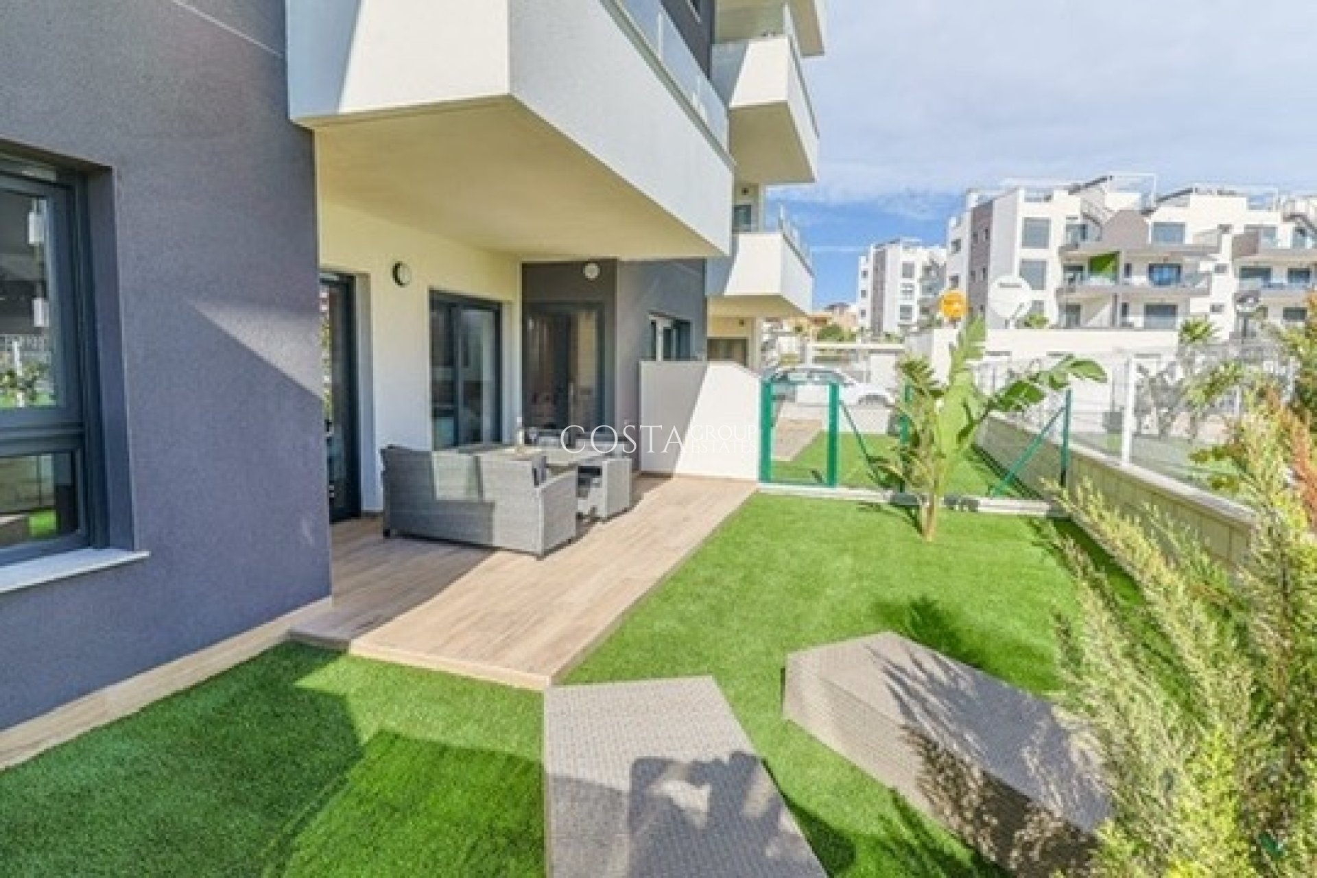 Wiederverkauf - Apartments -
 - Las Filipinas