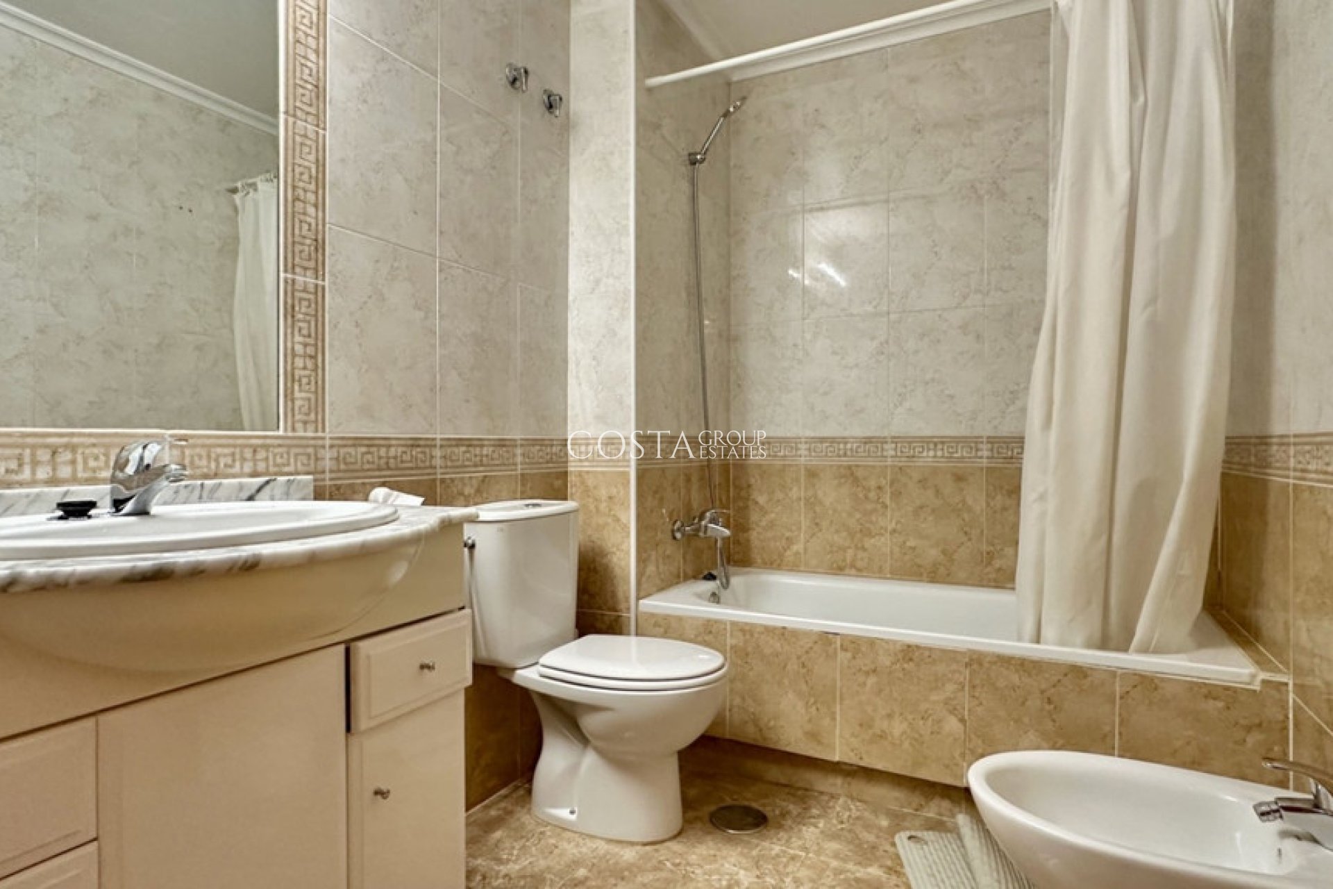 Wiederverkauf - Apartments -
Orihuela Costa - Cabo Roig