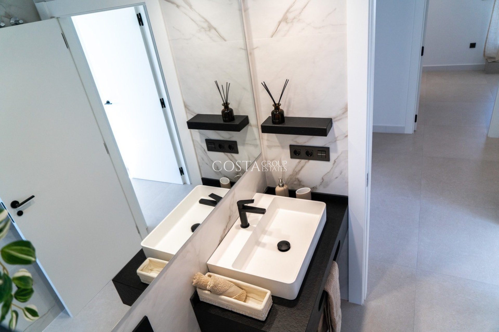 Wiederverkauf - Apartments -
Orihuela Costa - La Zenia