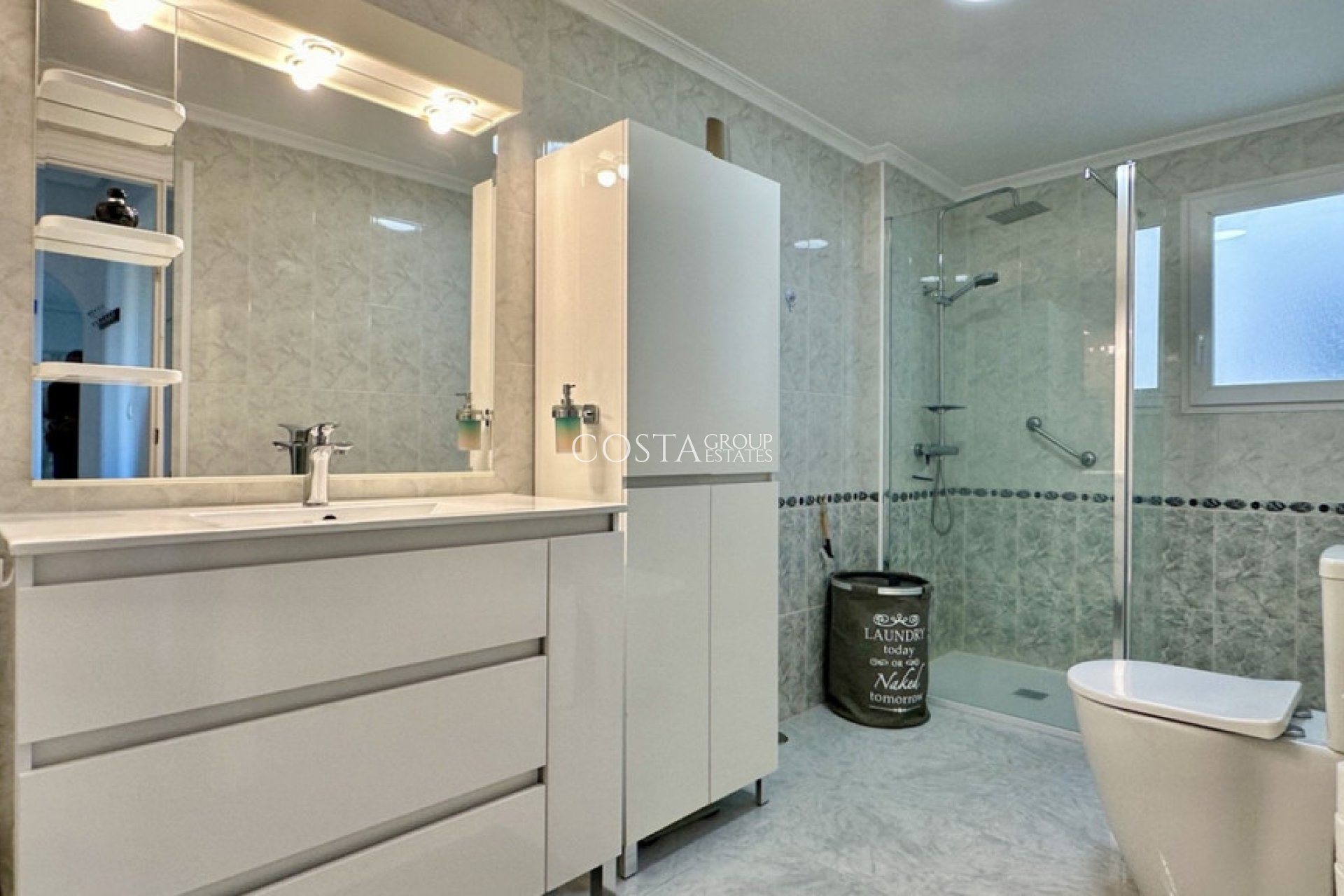 Wiederverkauf - Apartments -
Orihuela Costa - Playa Flamenca