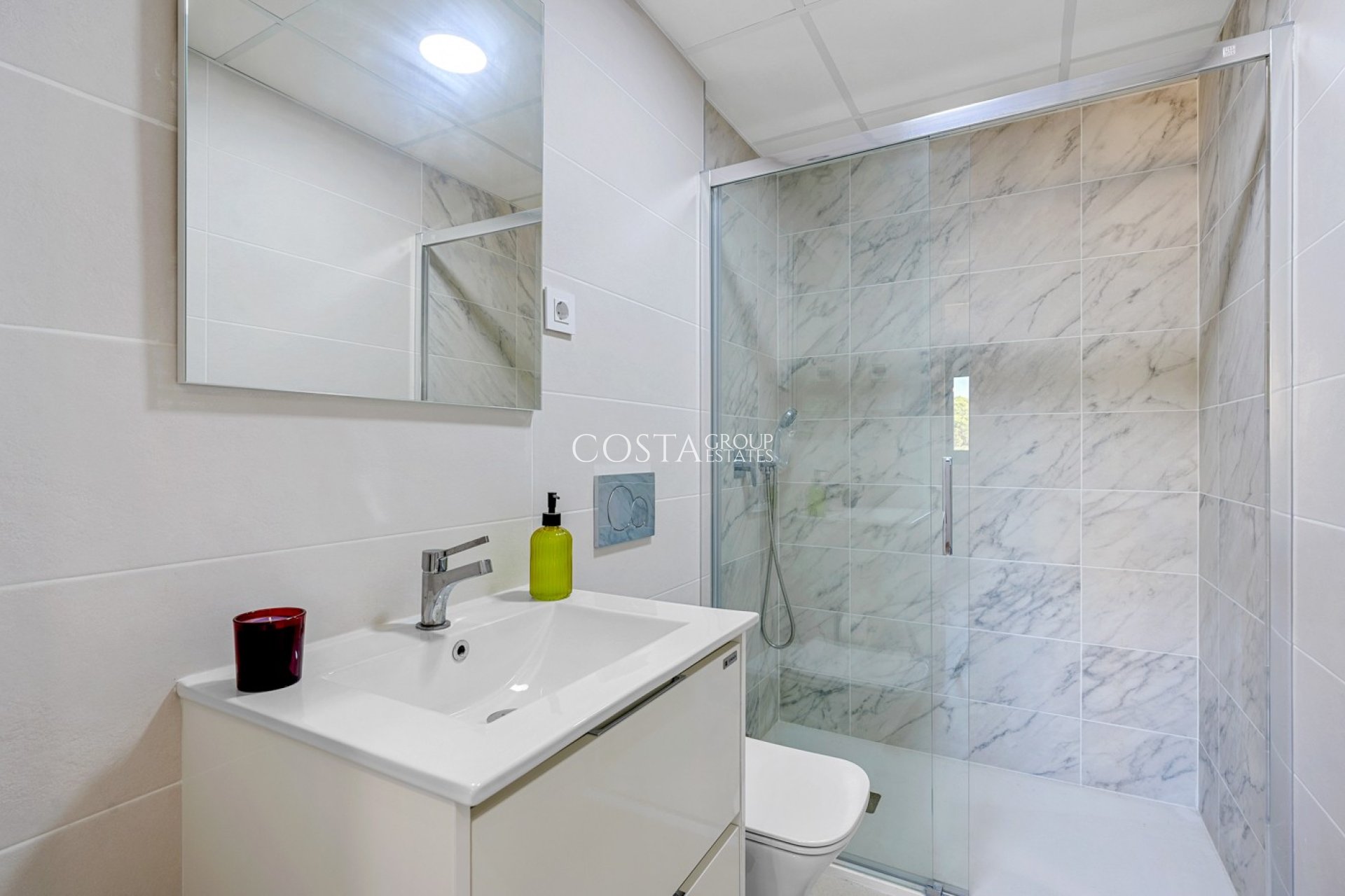 Wiederverkauf - Apartments -
Orihuela Costa - Punta Prima