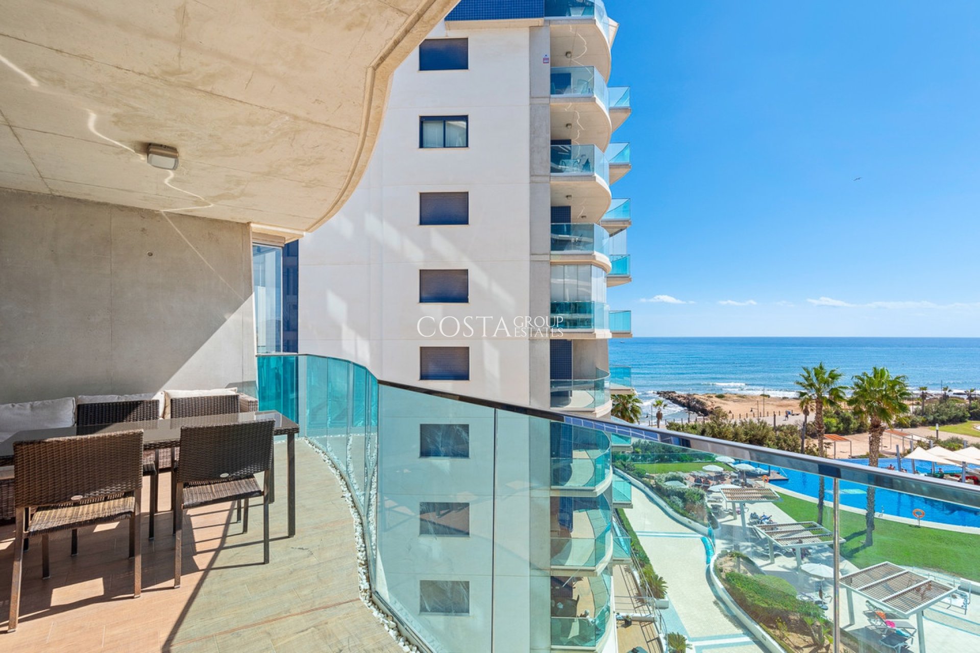 Wiederverkauf - Apartments -
Orihuela Costa - Punta Prima