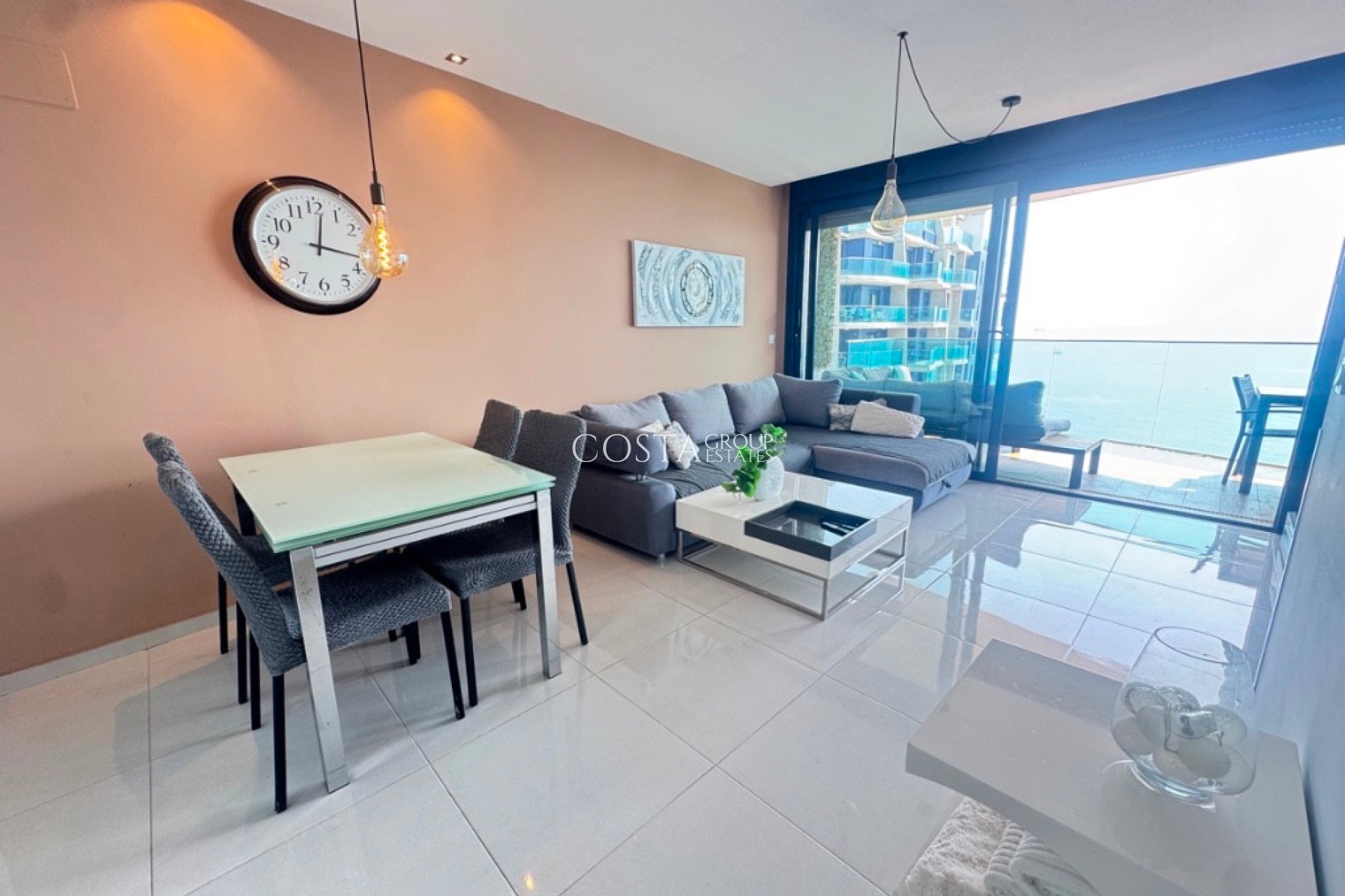 Wiederverkauf - Apartments -
Orihuela Costa - Punta Prima