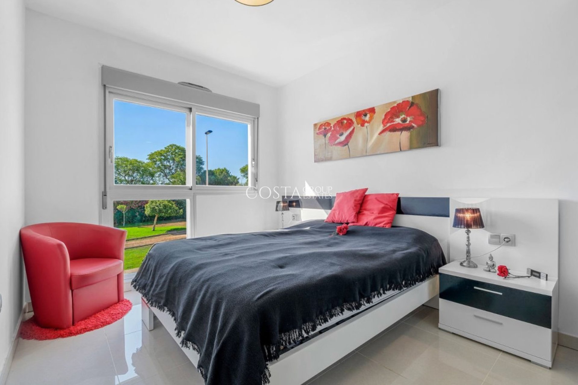 Wiederverkauf - Apartments -
Orihuela Costa - Punta Prima