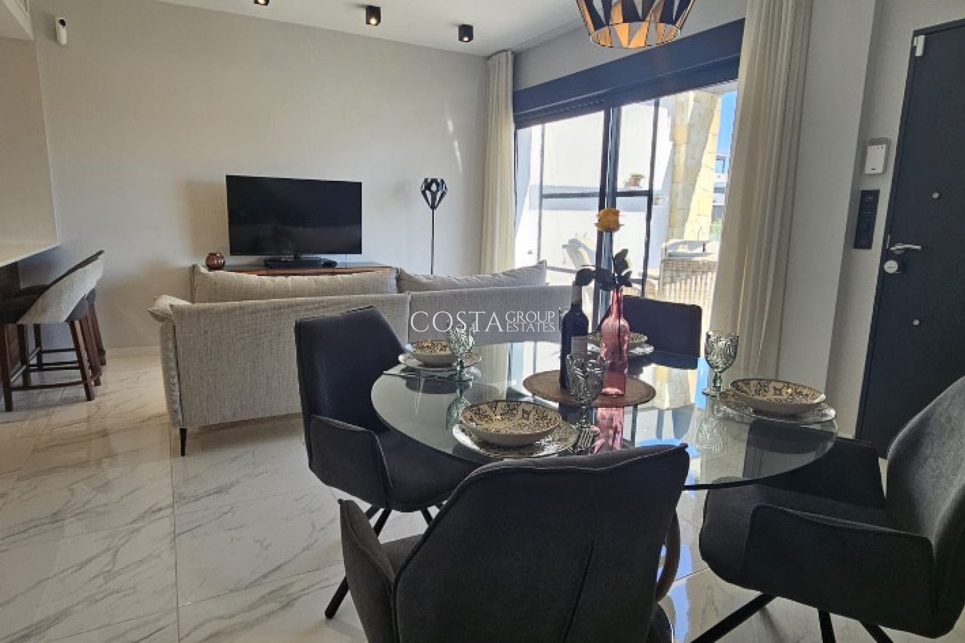 Wiederverkauf - Apartments -
Orihuela Costa - Punta Prima