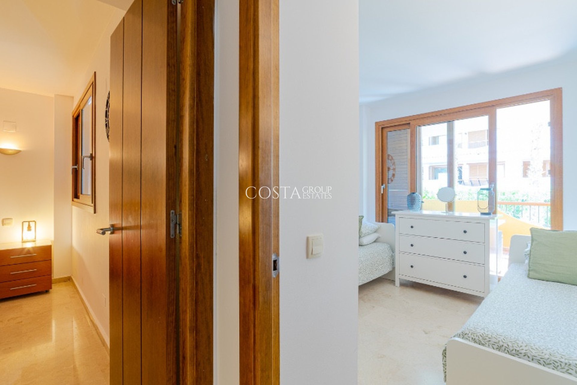 Wiederverkauf - Apartments -
Orihuela Costa - Punta Prima