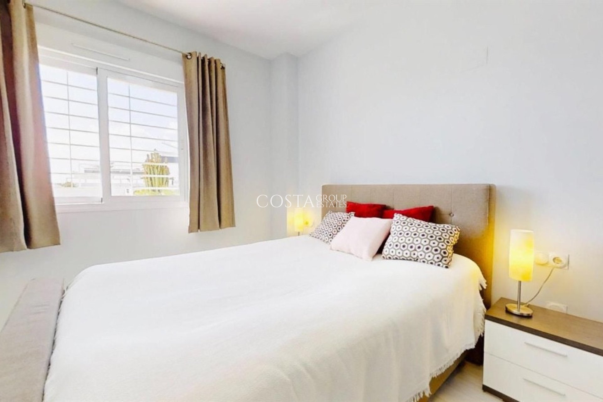 Wiederverkauf - Apartments -
Orihuela Costa - Punta Prima