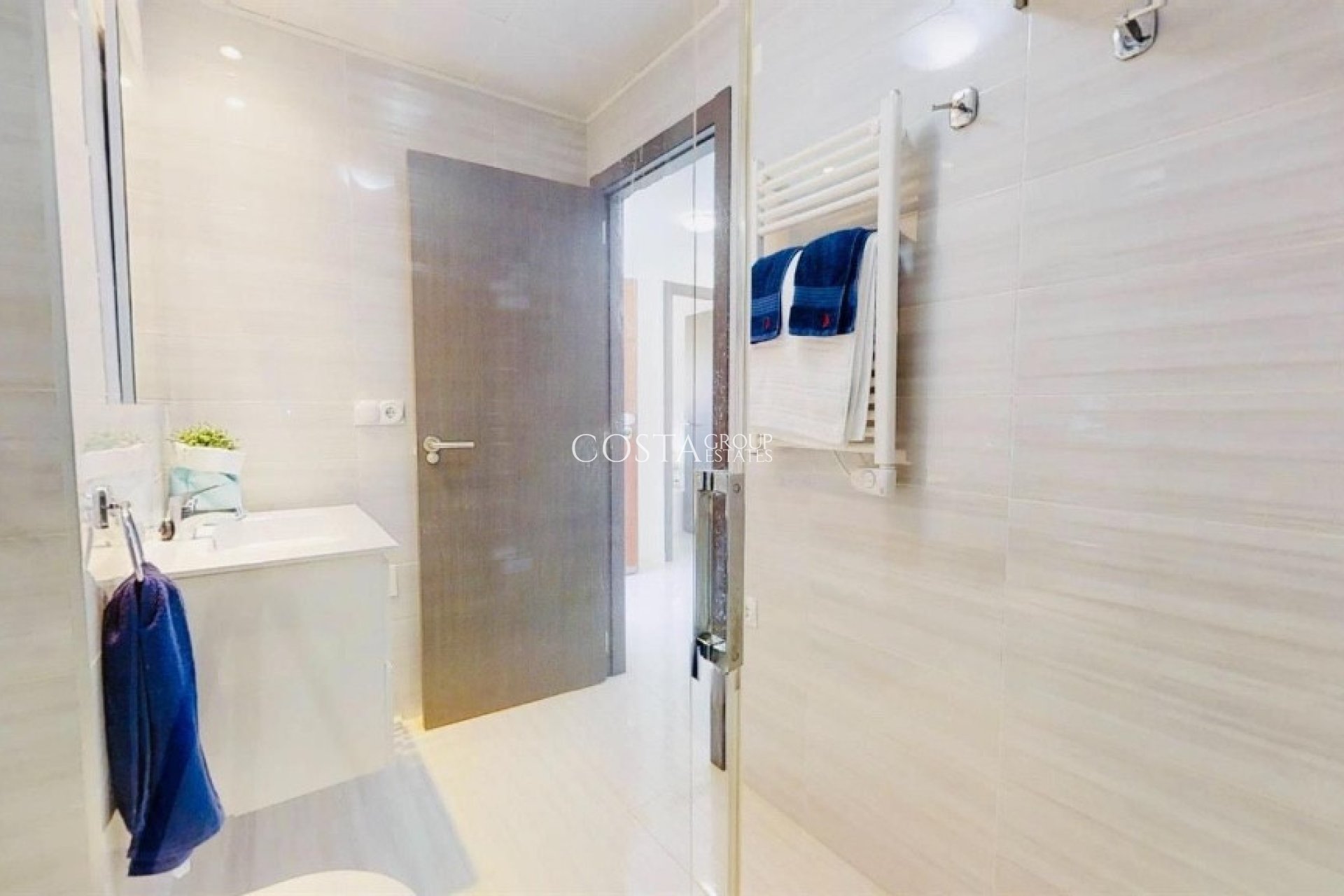 Wiederverkauf - Apartments -
Orihuela Costa - Punta Prima