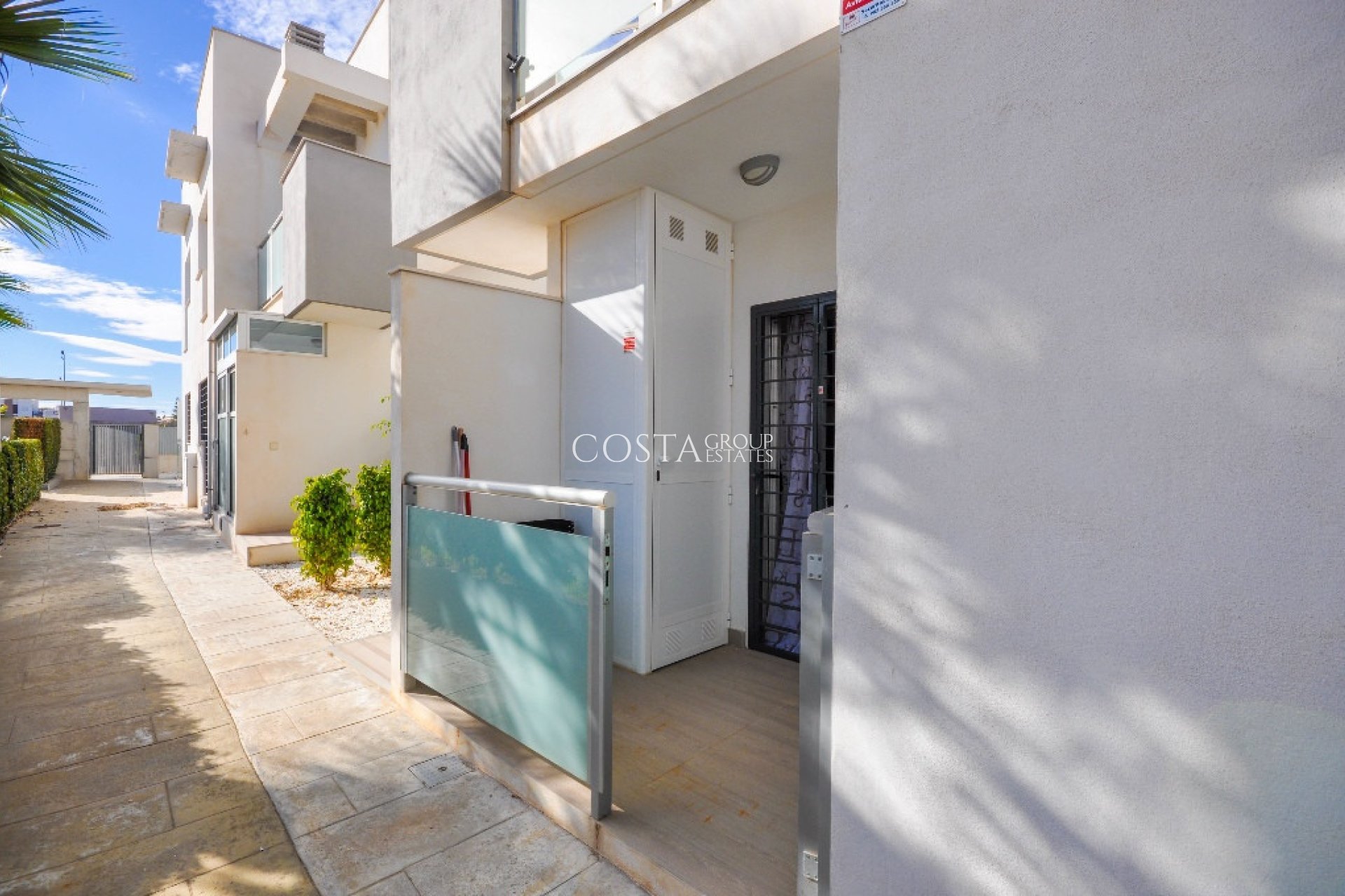 Wiederverkauf - Apartments -
Orihuela Costa - Punta Prima
