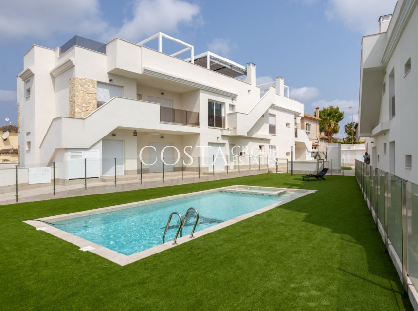 Wiederverkauf - Apartments -
Orihuela Costa - Villamartín