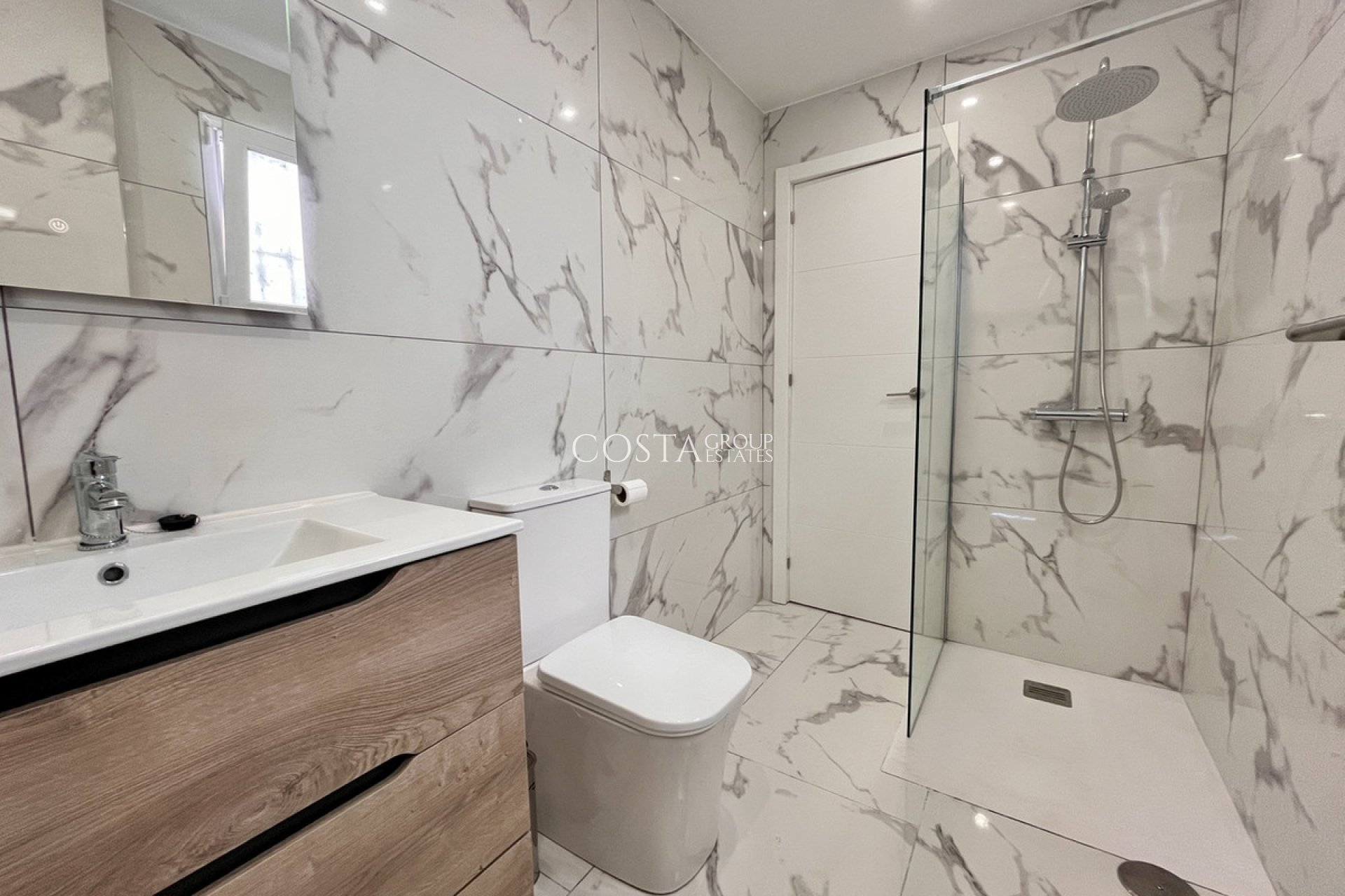 Wiederverkauf - Apartments -
Orihuela Costa - Villamartin