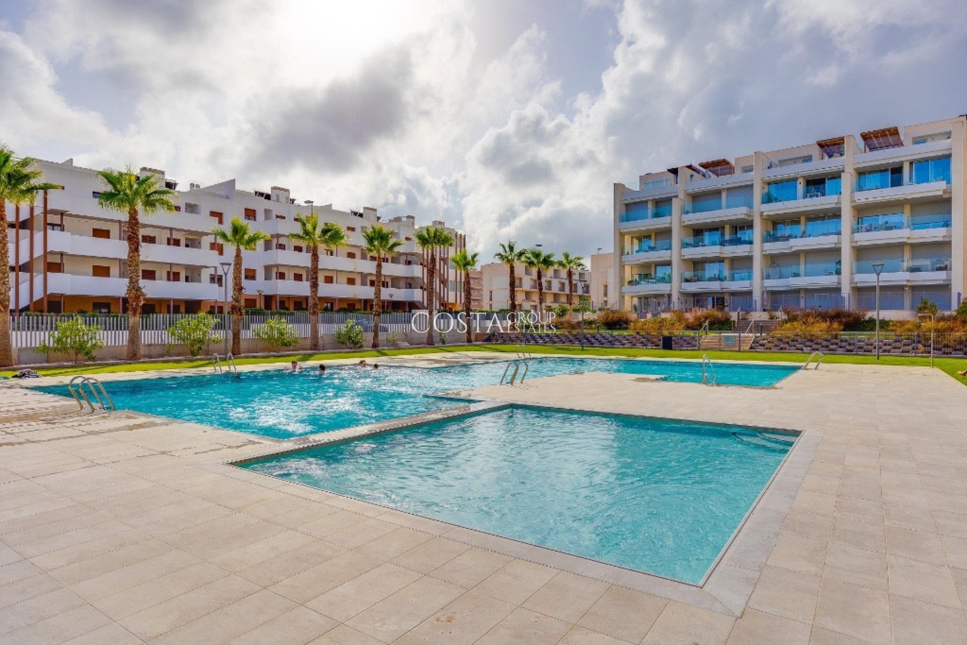 Wiederverkauf - Apartments -
Orihuela Costa - Villamartin