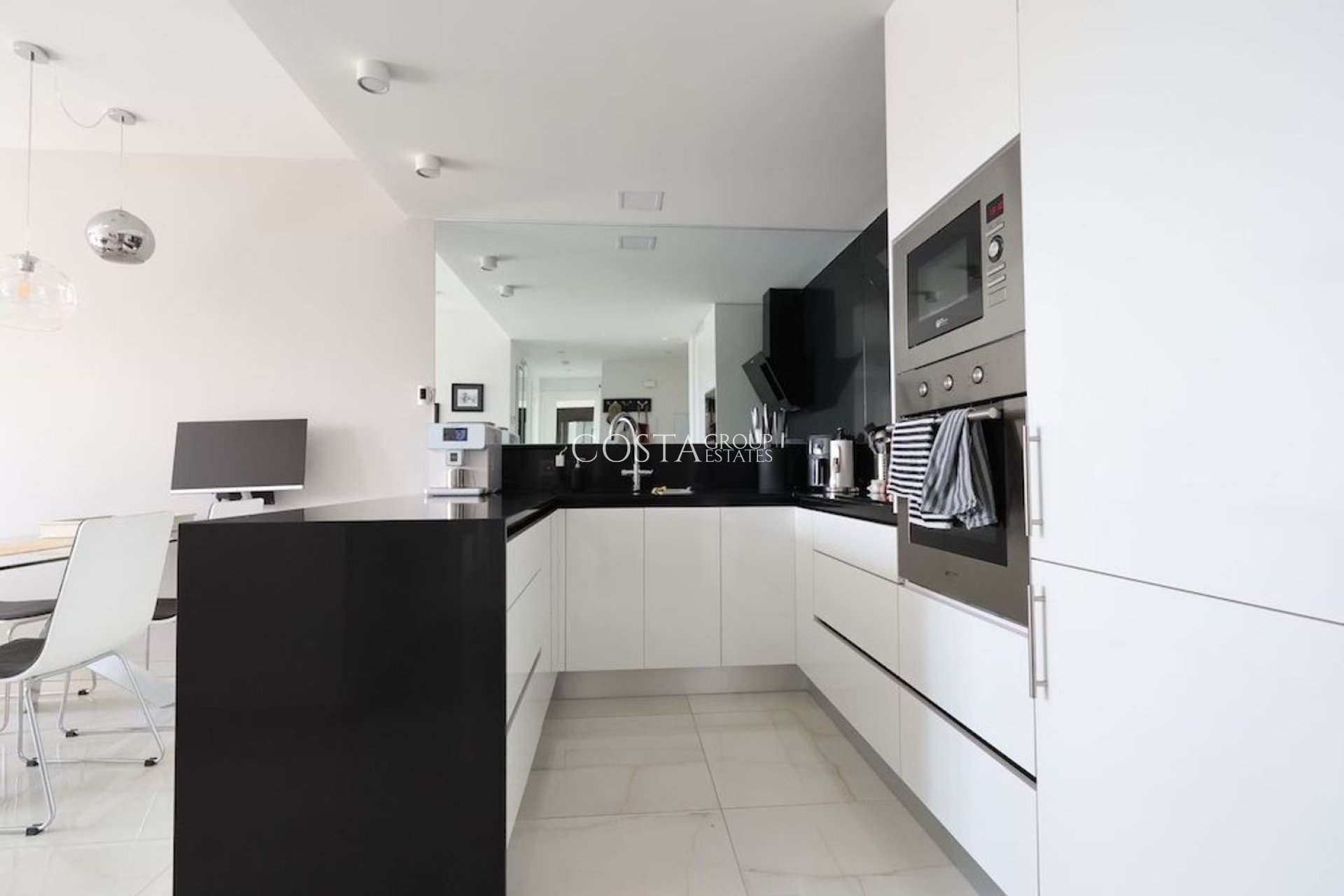 Wiederverkauf - Apartments -
Orihuela Costa