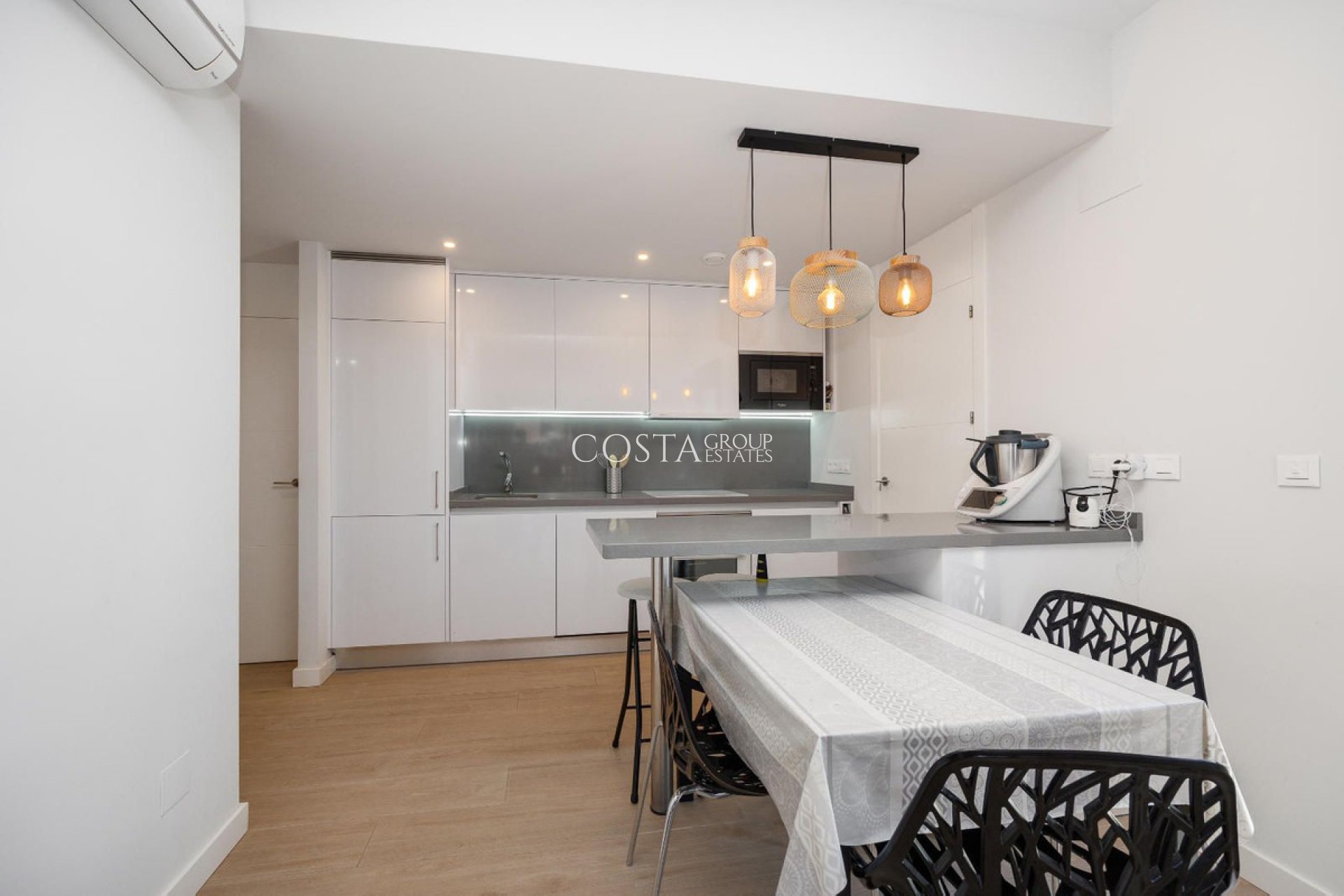 Wiederverkauf - Apartments -
Orihuela - Orihuela Costa