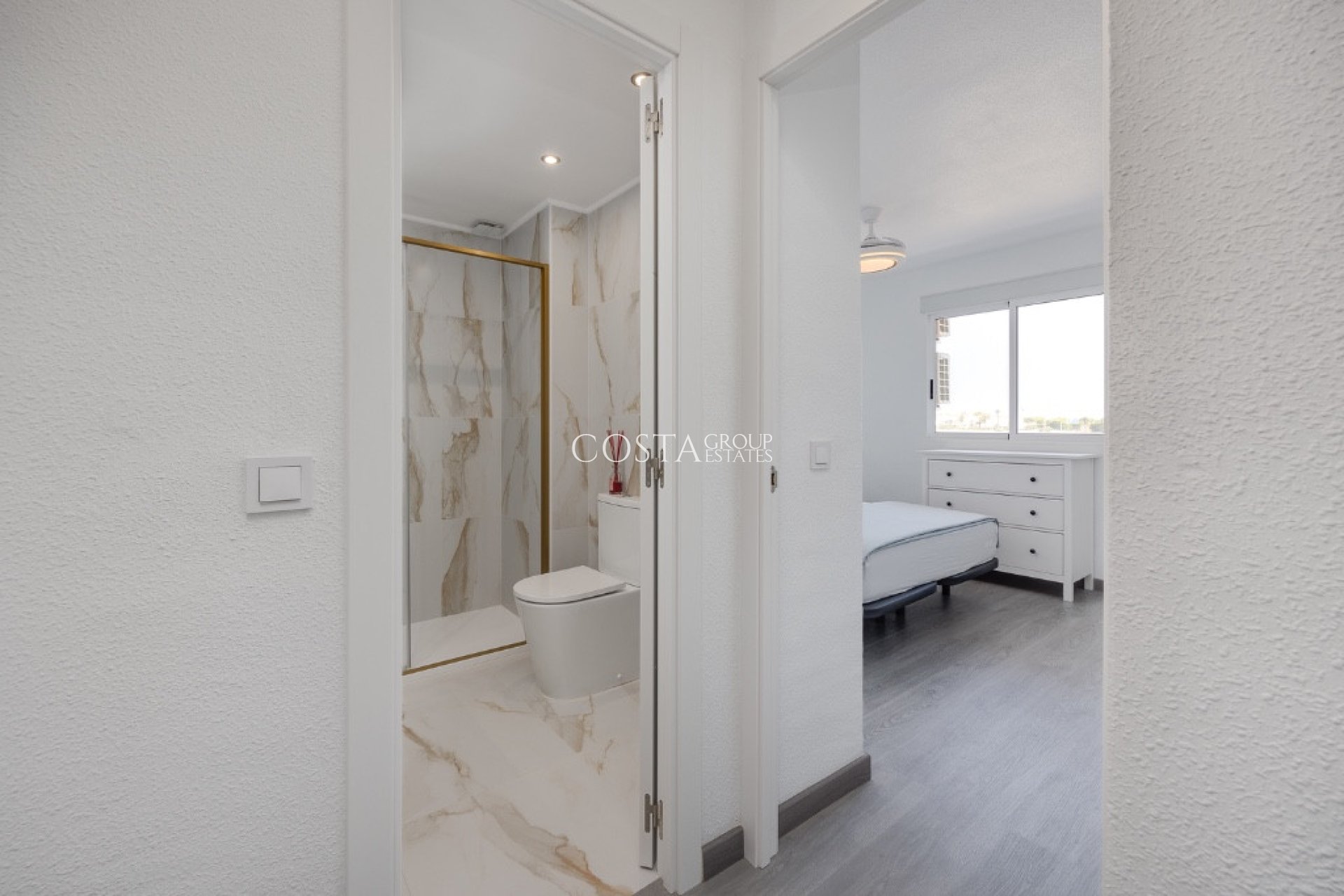 Wiederverkauf - Apartments -
Orihuela - Punta Prima