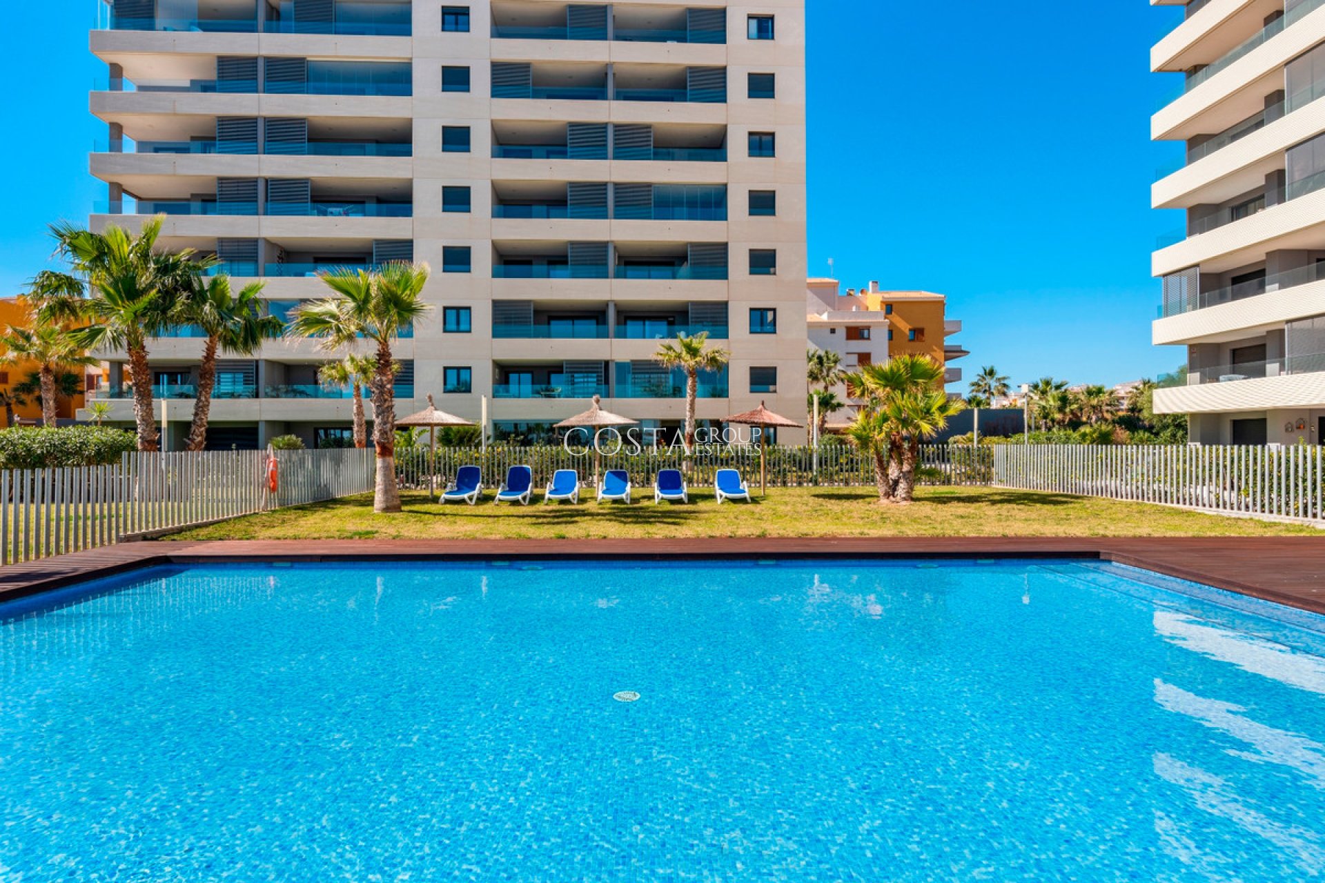 Wiederverkauf - Apartments -
Orihuela - Punta Prima