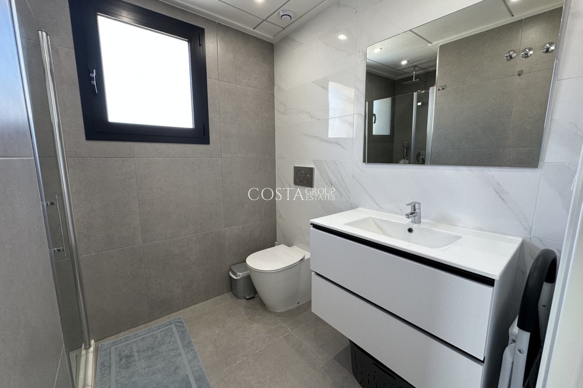 Wiederverkauf - Apartments -
Orihuela - Villamartin