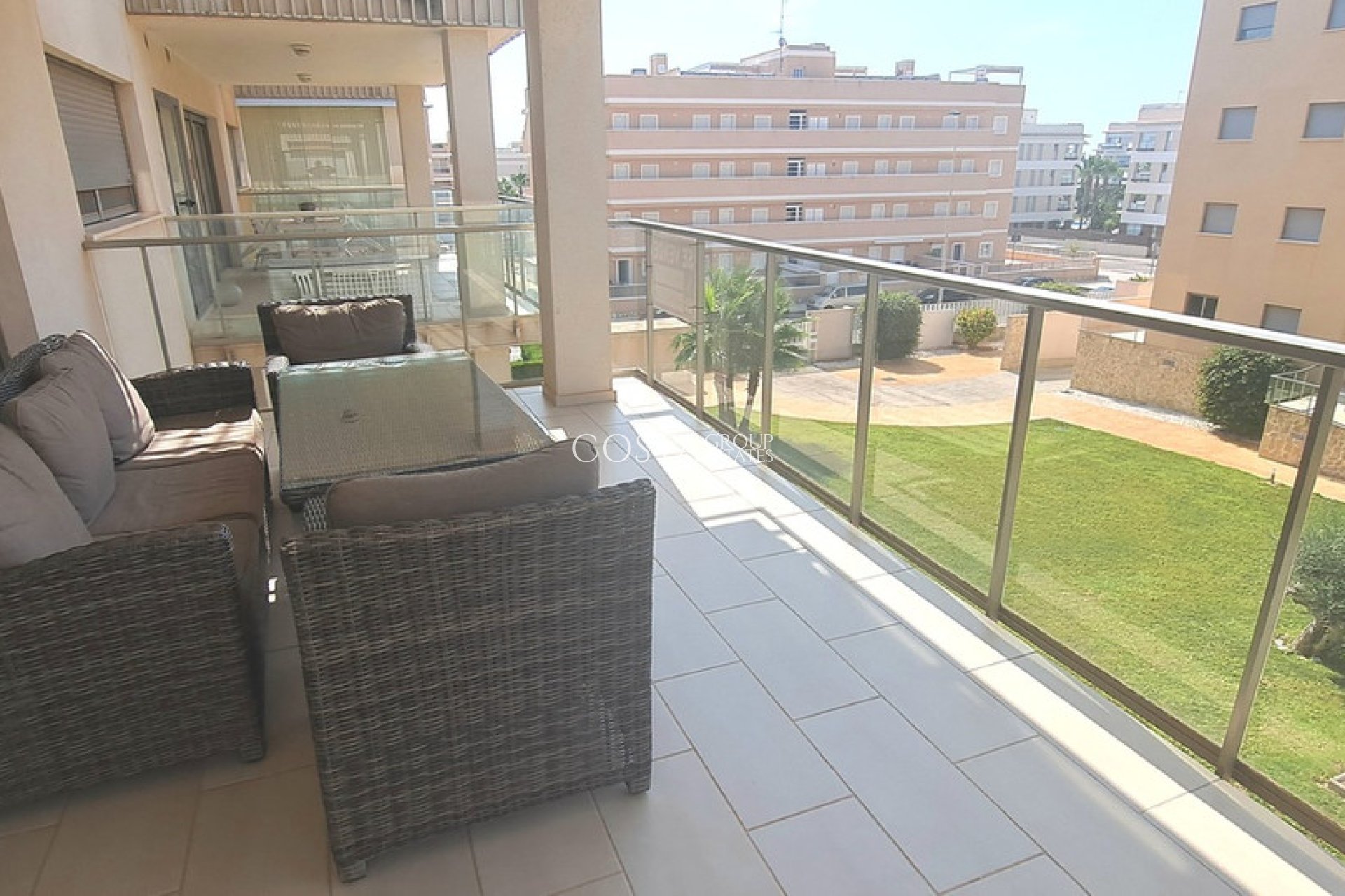 Wiederverkauf - Apartments -
Orihuela - Villamartin