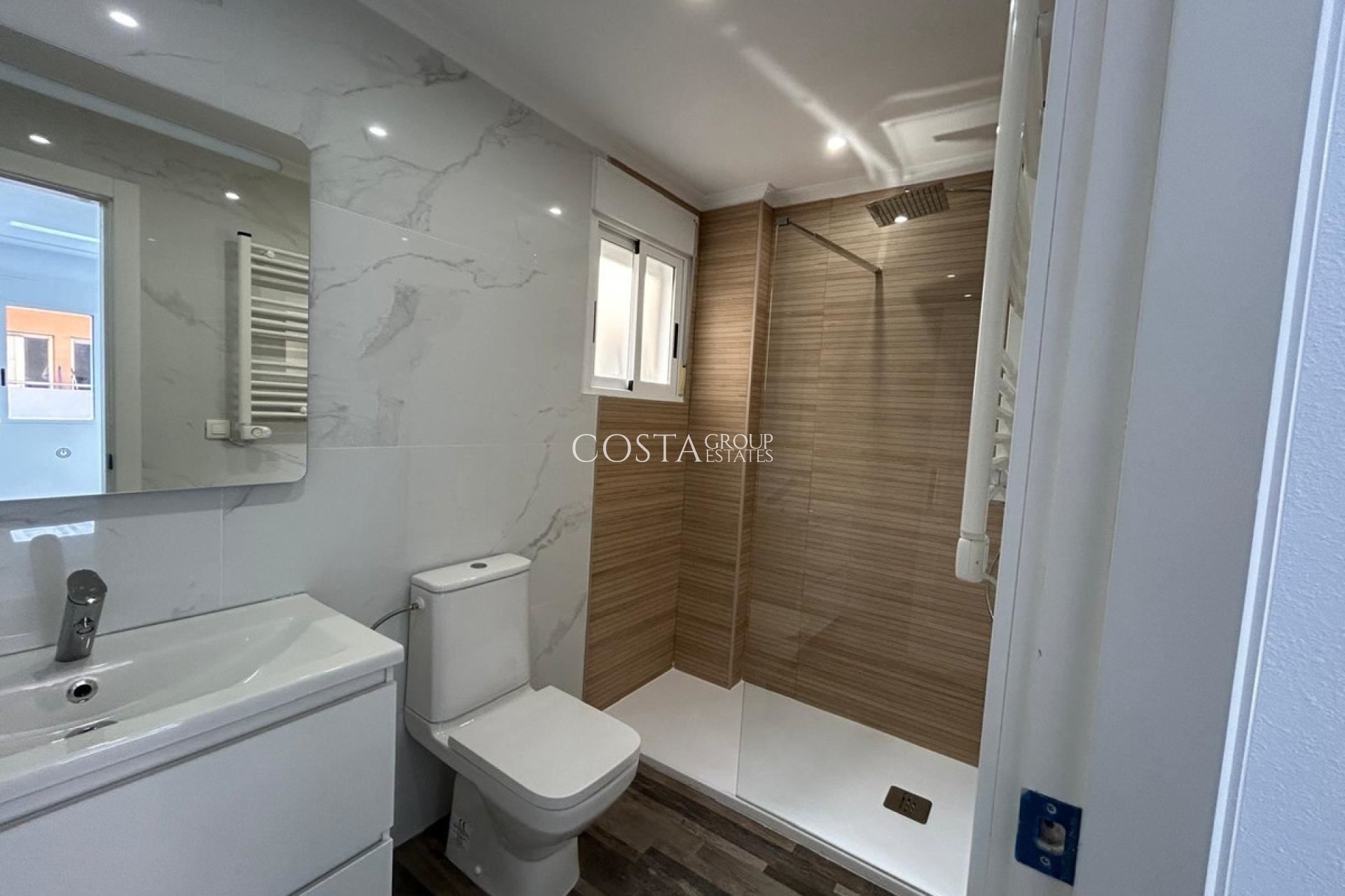 Wiederverkauf - Apartments -
San Miguel de Salinas - San Miguel de Salinas Centro