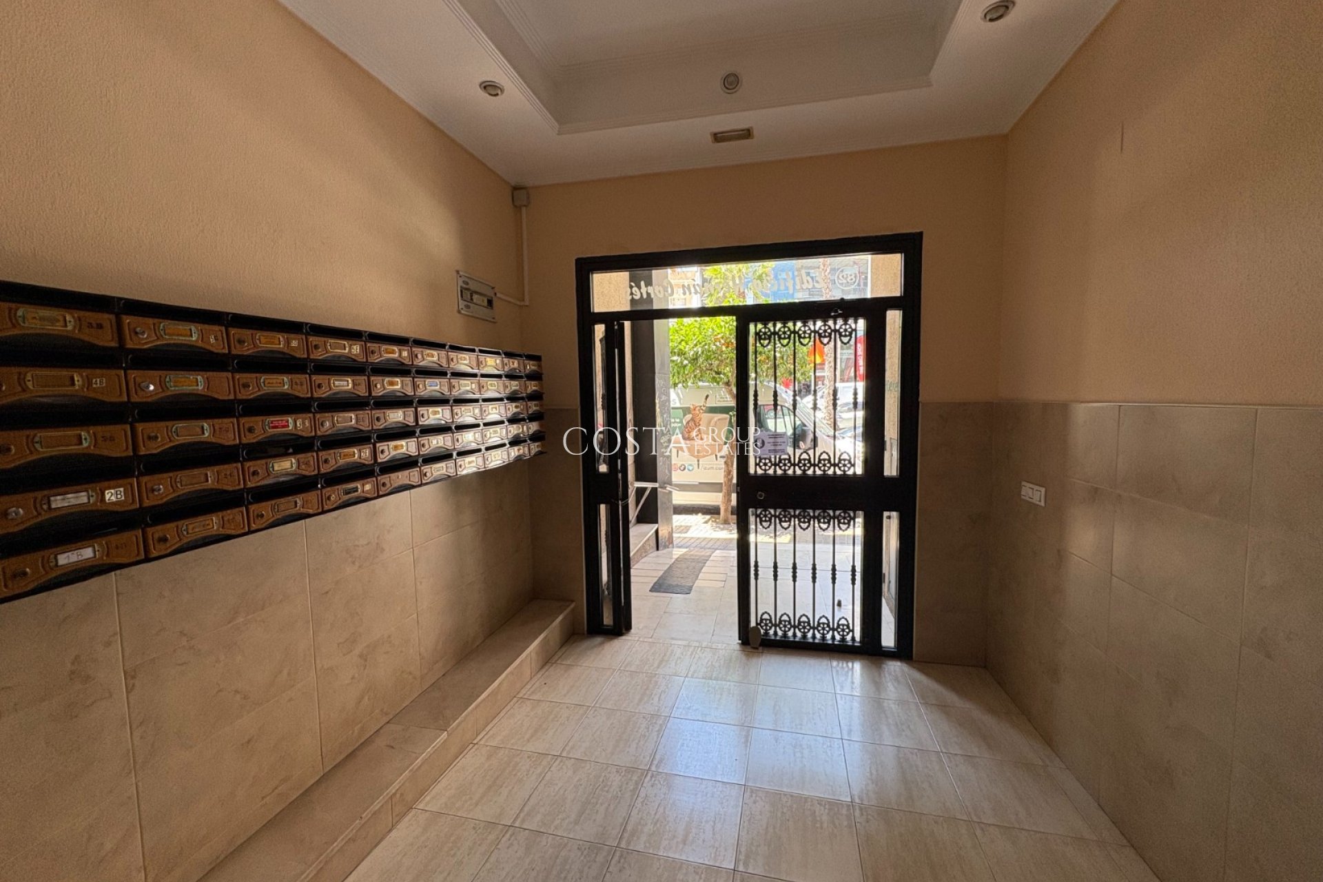 Wiederverkauf - Apartments -
Torrevieja - Centro