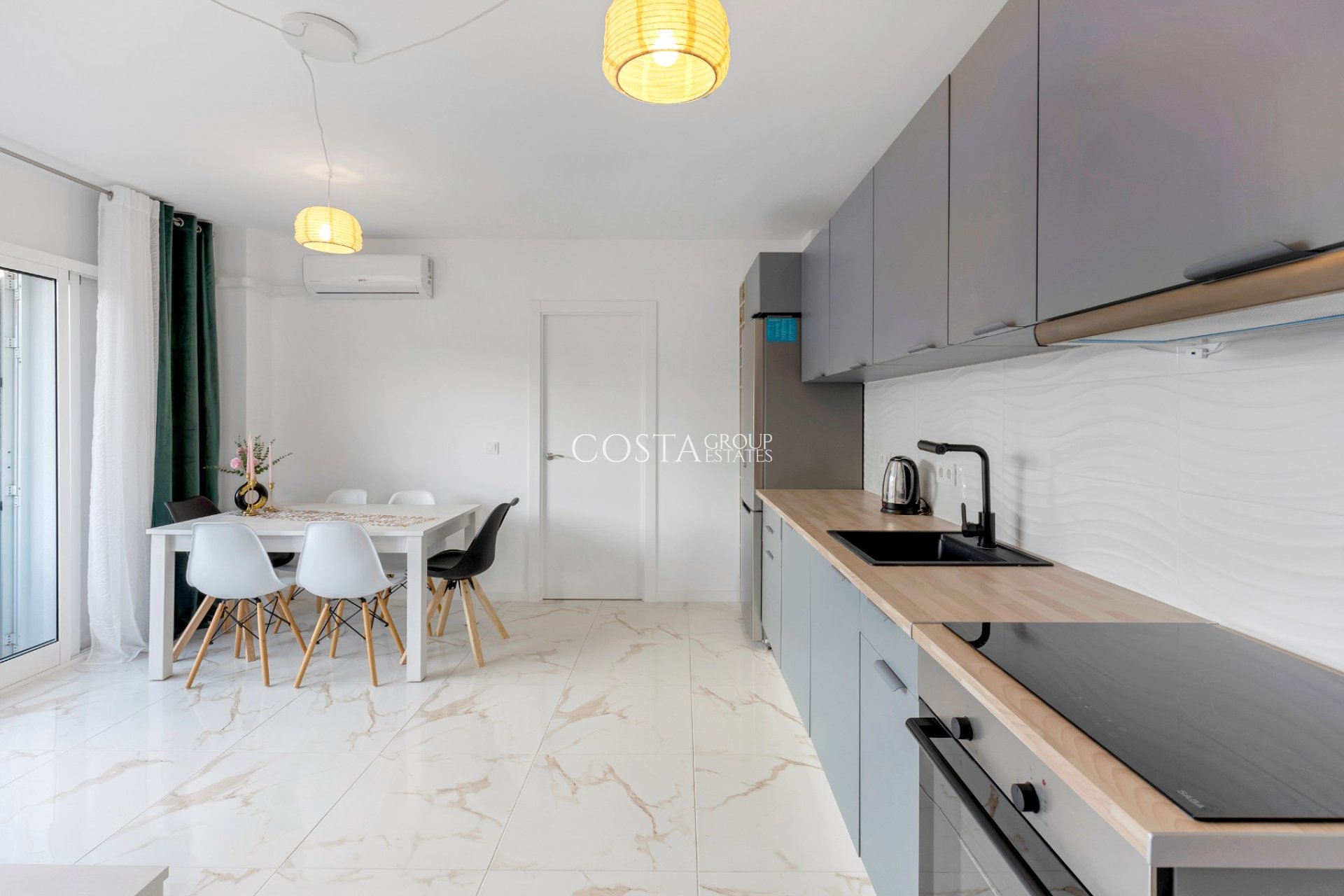 Wiederverkauf - Apartments -
Torrevieja - La Mata