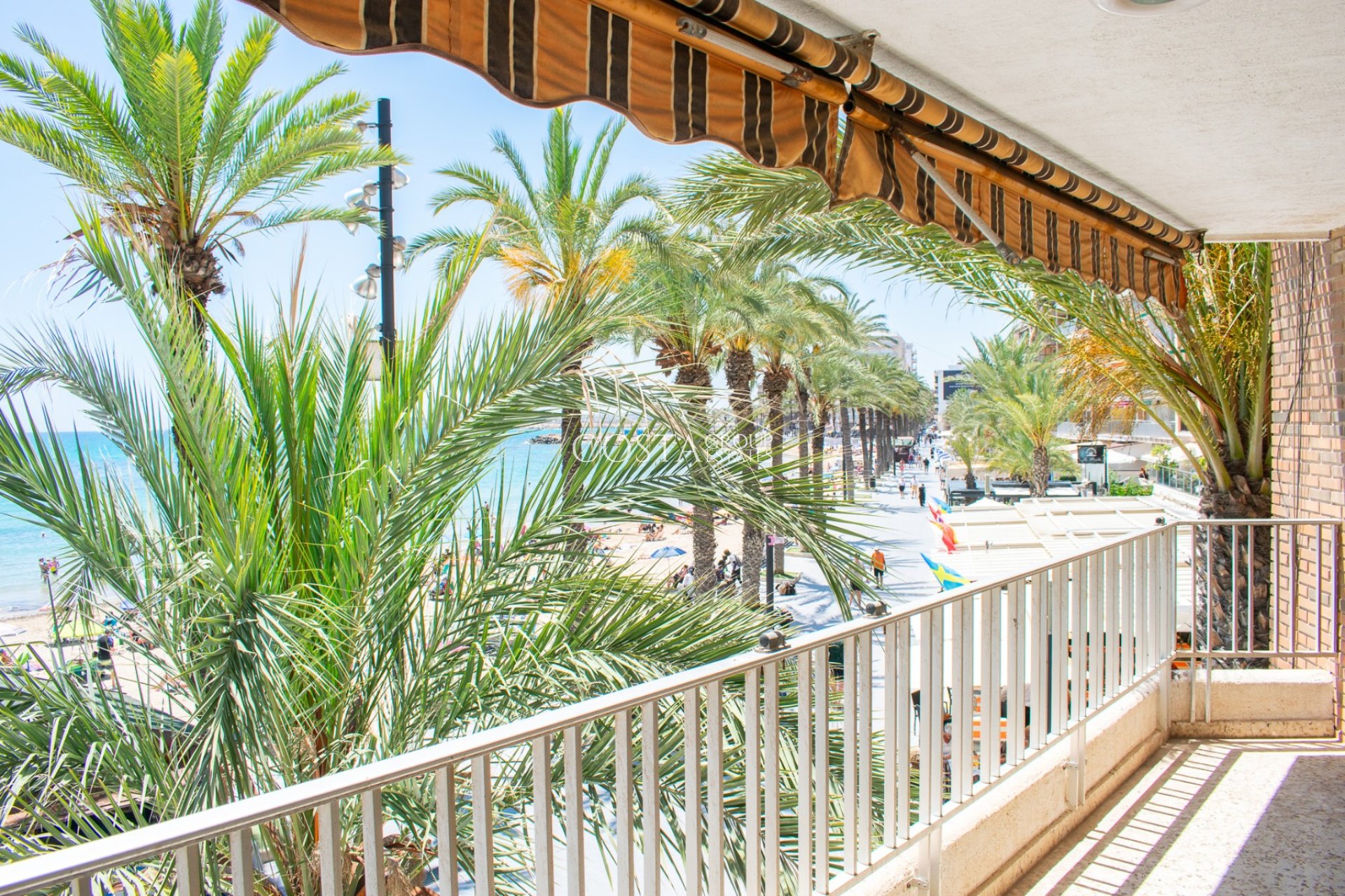 Wiederverkauf - Apartments -
Torrevieja - Playa del Cura