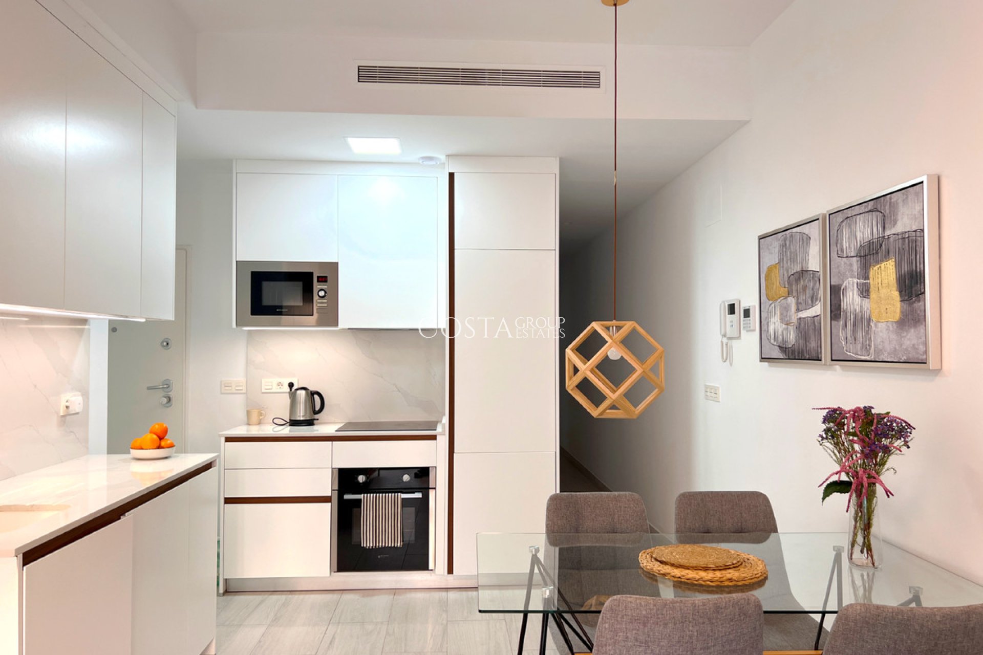 Wiederverkauf - Apartments -
Torrevieja - Playa del Cura