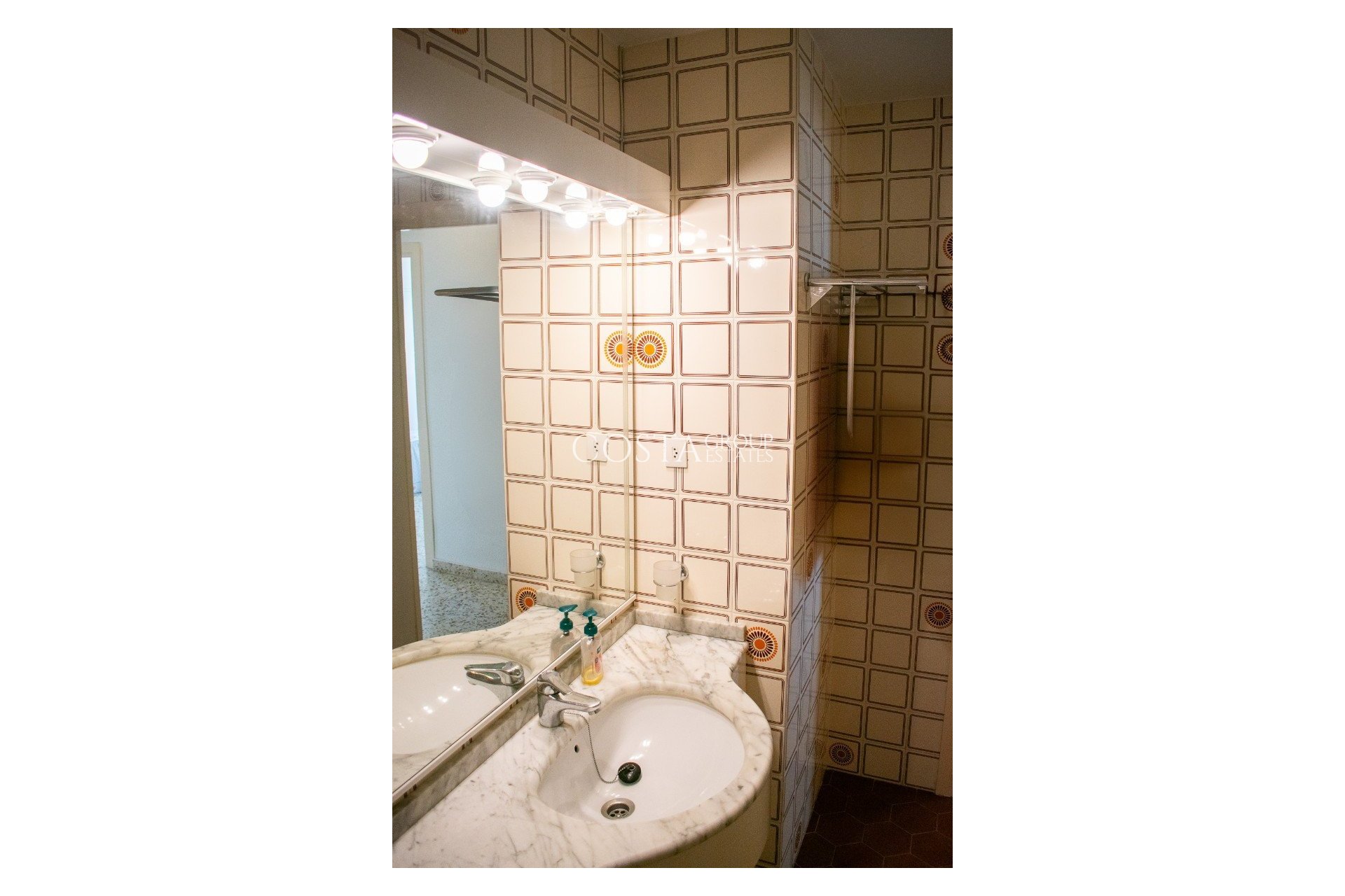 Wiederverkauf - Apartments -
Torrevieja - Playa del Cura