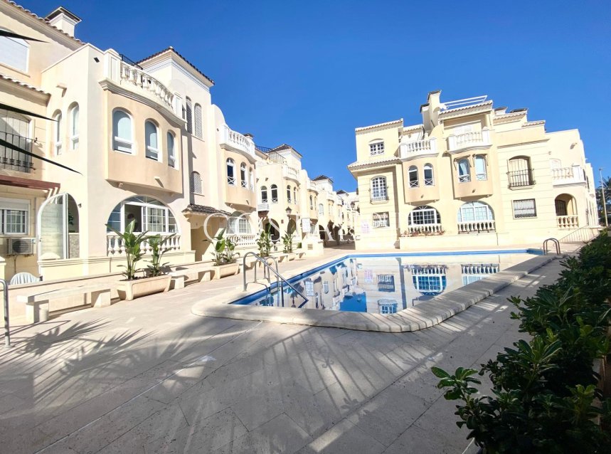 Wiederverkauf - Apartments -
Torrevieja - Playa Los Locos